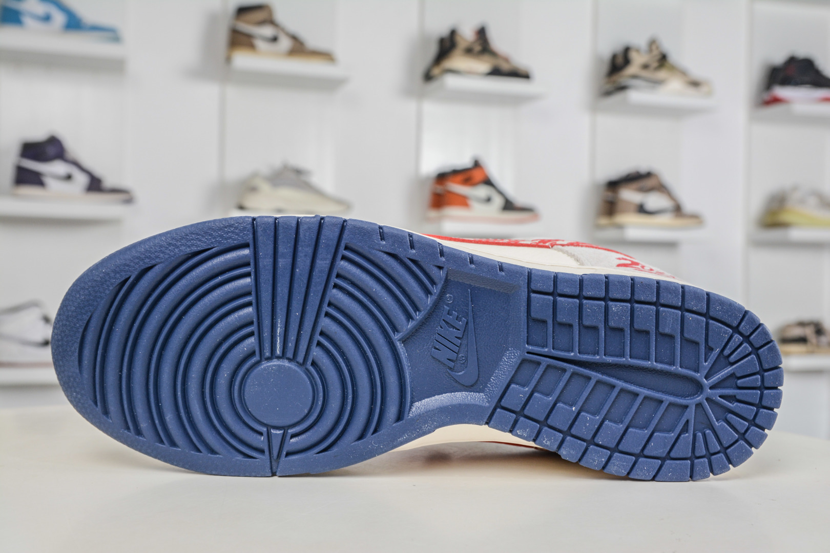 Nike SB Dunk Low 马年限定联名-米灰红 JJ2508-603-Top High Quatity Cheap Sneakers Fashion Clothing Clothes Bags handbags Shoes of all Brand wholesale With The best Quality And Beautiful Price from China Factory Chinese suppliers wholesaler seller Nike SB Dunk Low 马年限定联名-米灰红 JJ2508-603