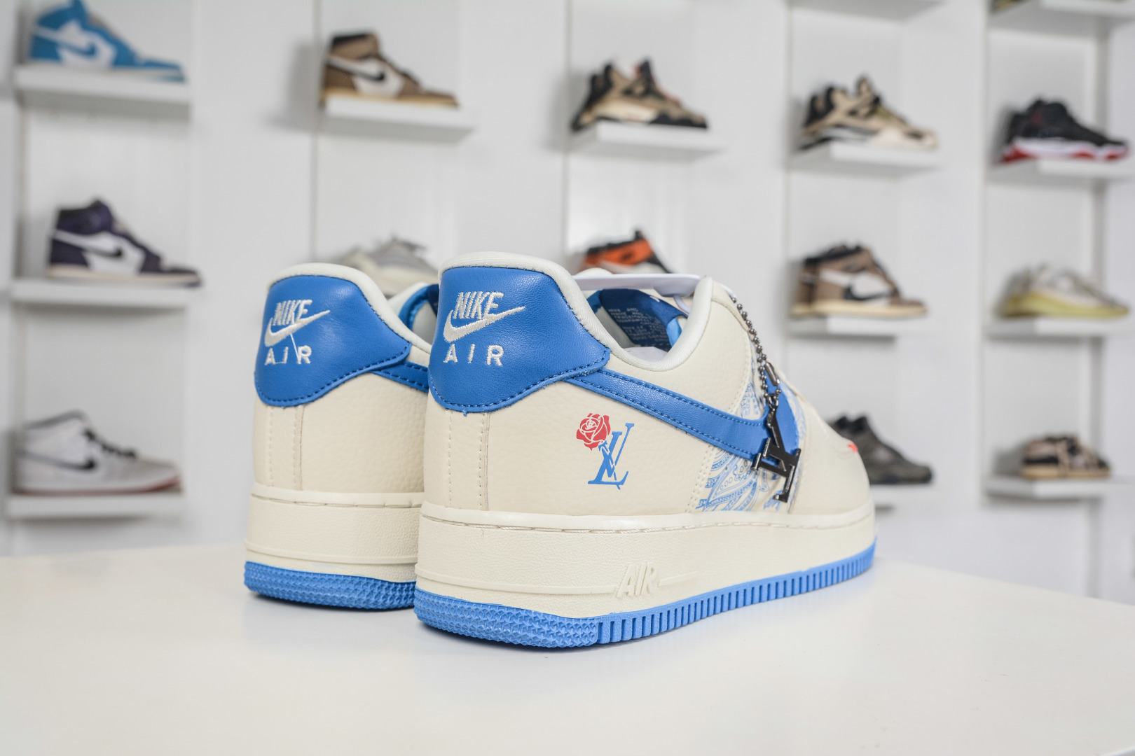 Nike Air Force 1 Low 07 x Louis Vuitton LV联名-情人节限定 白蓝腰果花 BK1916-009