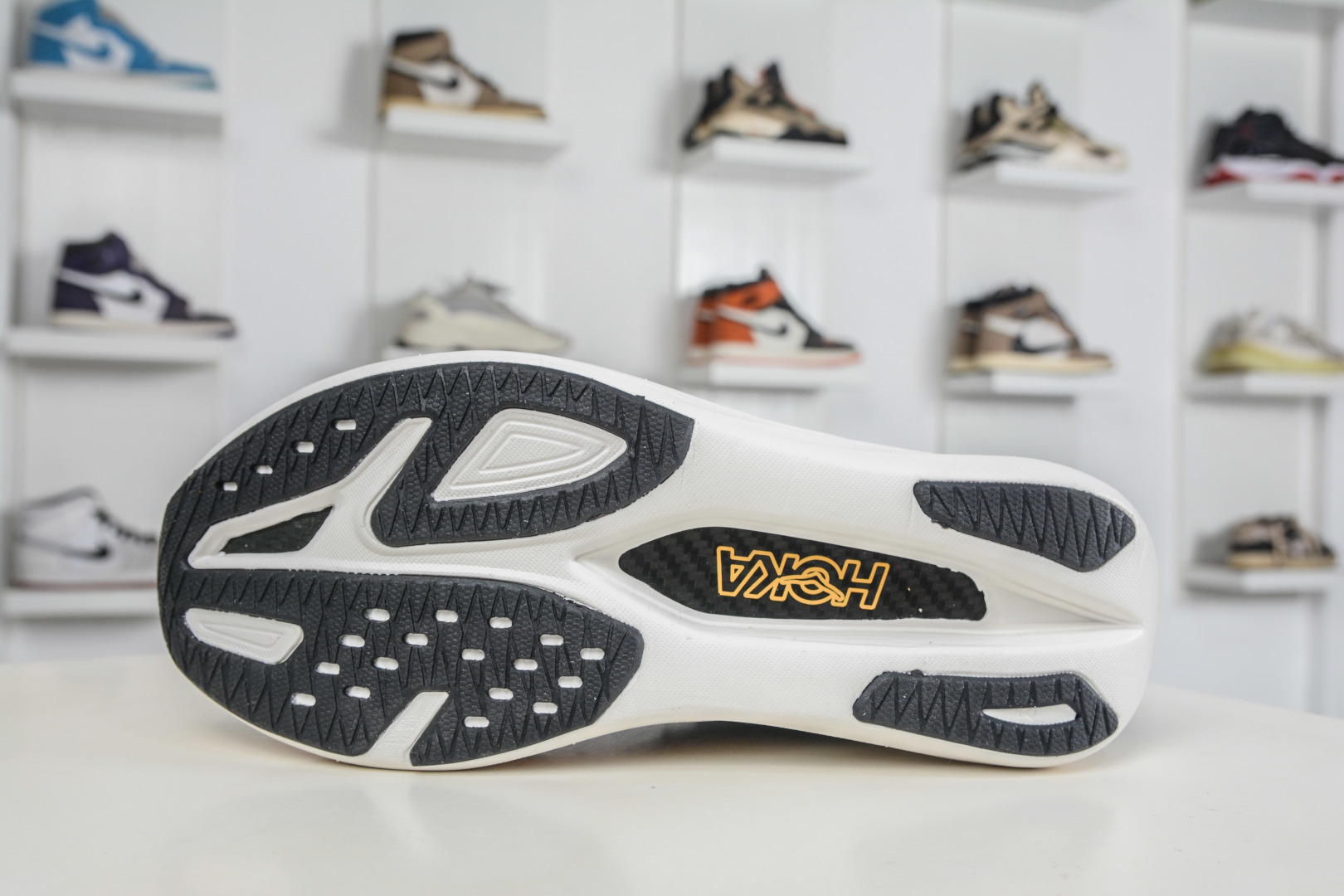 220 HOKA ONE ONE Mafate Speed 4 低帮专业越野跑步鞋 1168724 BKGD-Chinese UA Cheap High Quatity Brand Clothes Bags handbags Sneakers wholesale wholesaler seller from China Factory suppliers Fashion Clothing Shoes best Quality Beautiful Price 220 HOKA ONE ONE Mafate Speed 4 低帮专业越野跑步鞋 1168724 BKGD