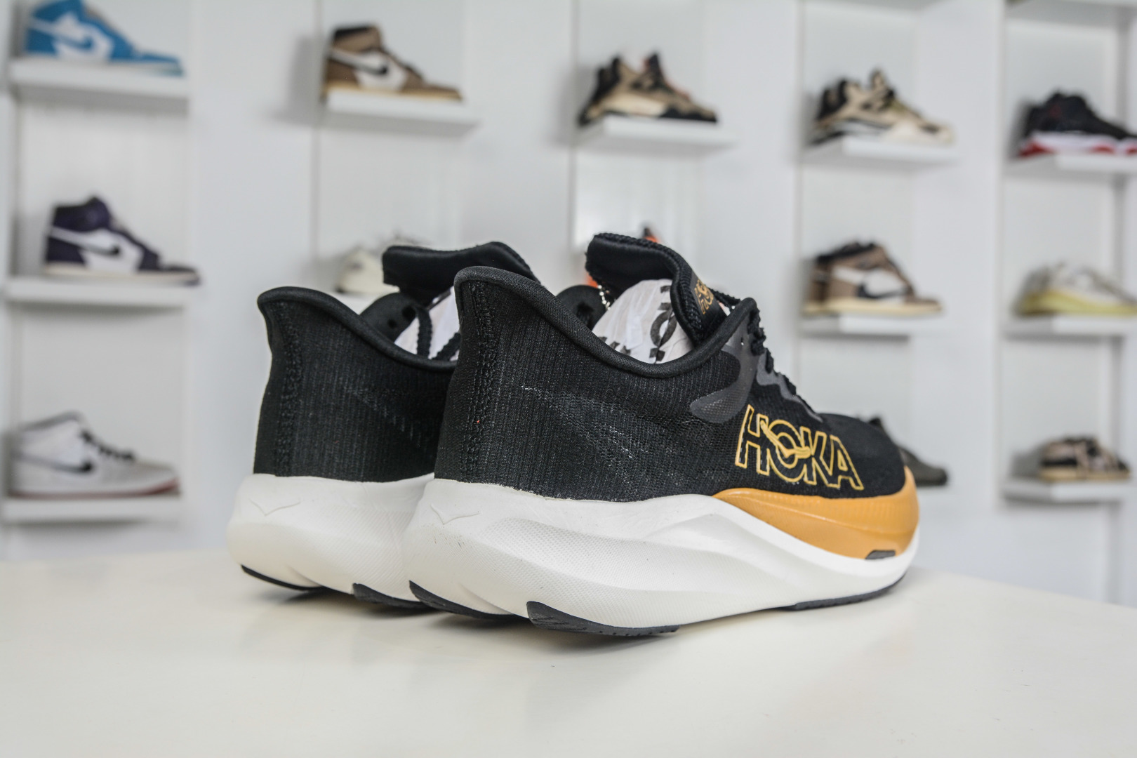 220 HOKA ONE ONE Mafate Speed 4 低帮专业越野跑步鞋 1168724 BKGD-Chinese UA Cheap High Quatity Brand Clothes Bags handbags Sneakers wholesale wholesaler seller from China Factory suppliers Fashion Clothing Shoes best Quality Beautiful Price 220 HOKA ONE ONE Mafate Speed 4 低帮专业越野跑步鞋 1168724 BKGD