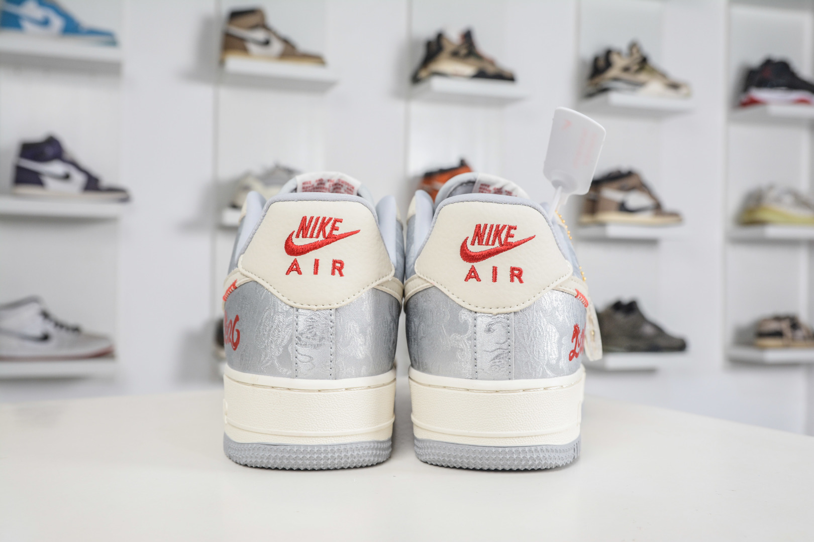 Nike Air Force 1 Low 07 马年限定 米白银灰 DF0188-141-Top High Quatity Cheap Sneakers Fashion Clothing Clothes Bags handbags Shoes of all Brand wholesale With The best Quality And Beautiful Price from China Factory Chinese suppliers wholesaler seller Nike Air Force 1 Low 07 马年限定 米白银灰 DF0188-141