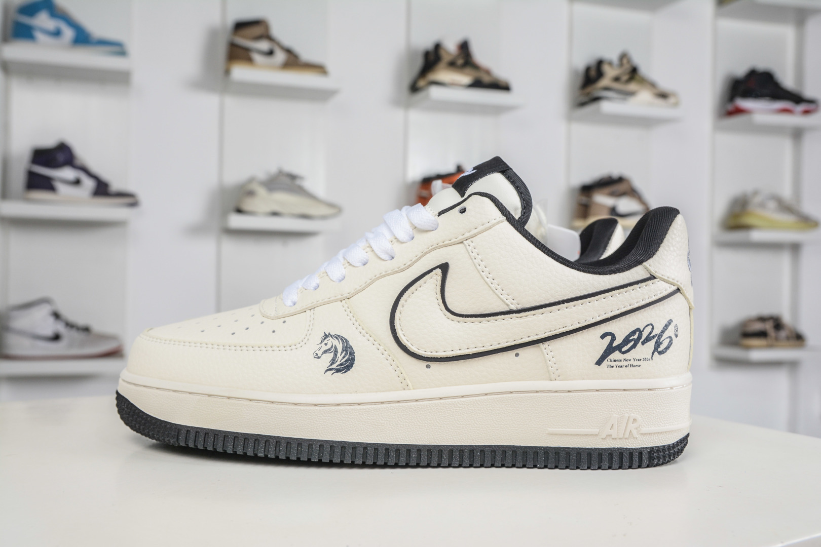 260 Nike Air Force 1 Low 07 马年限定 米白黑色线条 DN1688-821