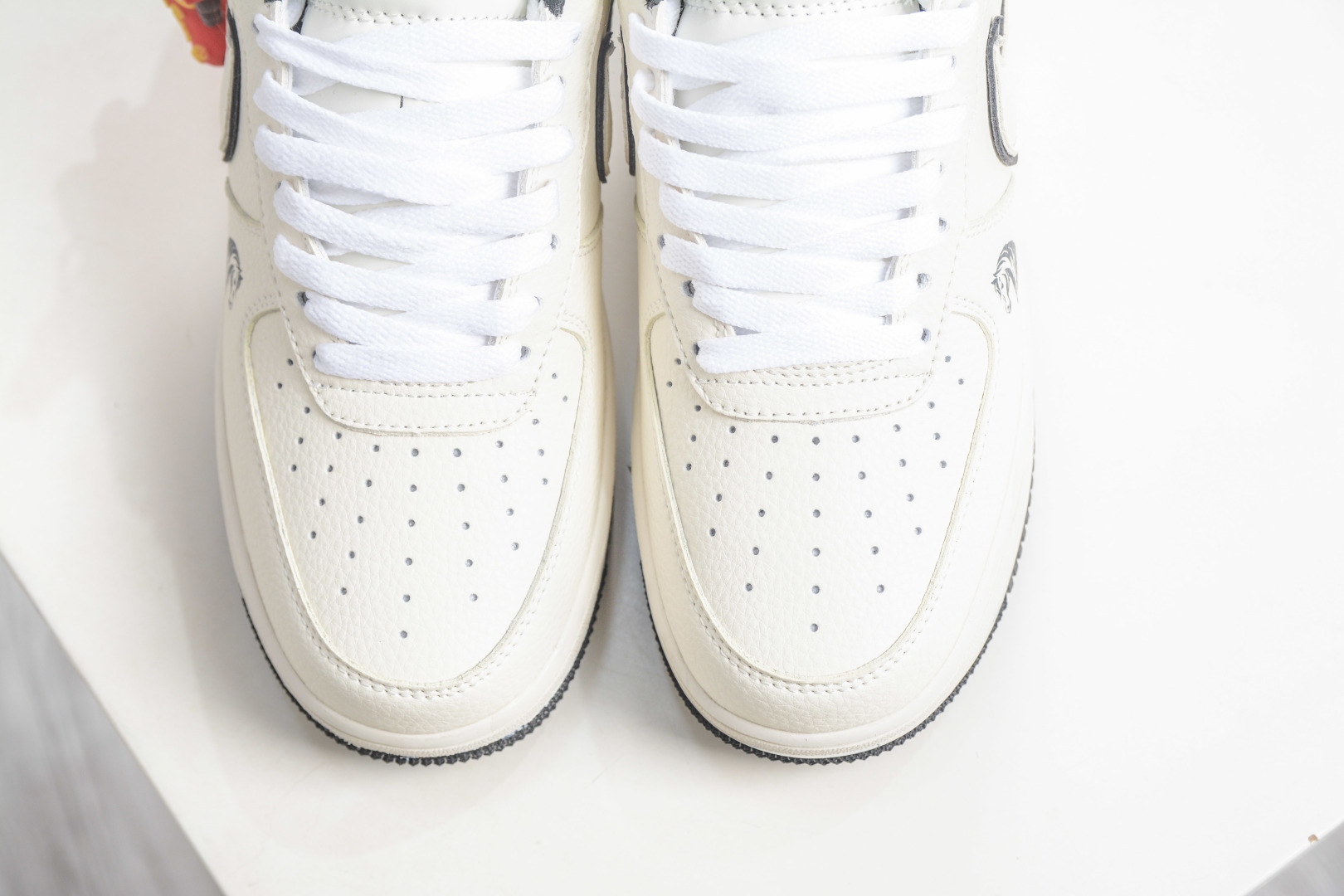 260 Nike Air Force 1 Low 07 马年限定 米白黑色线条 DN1688-821