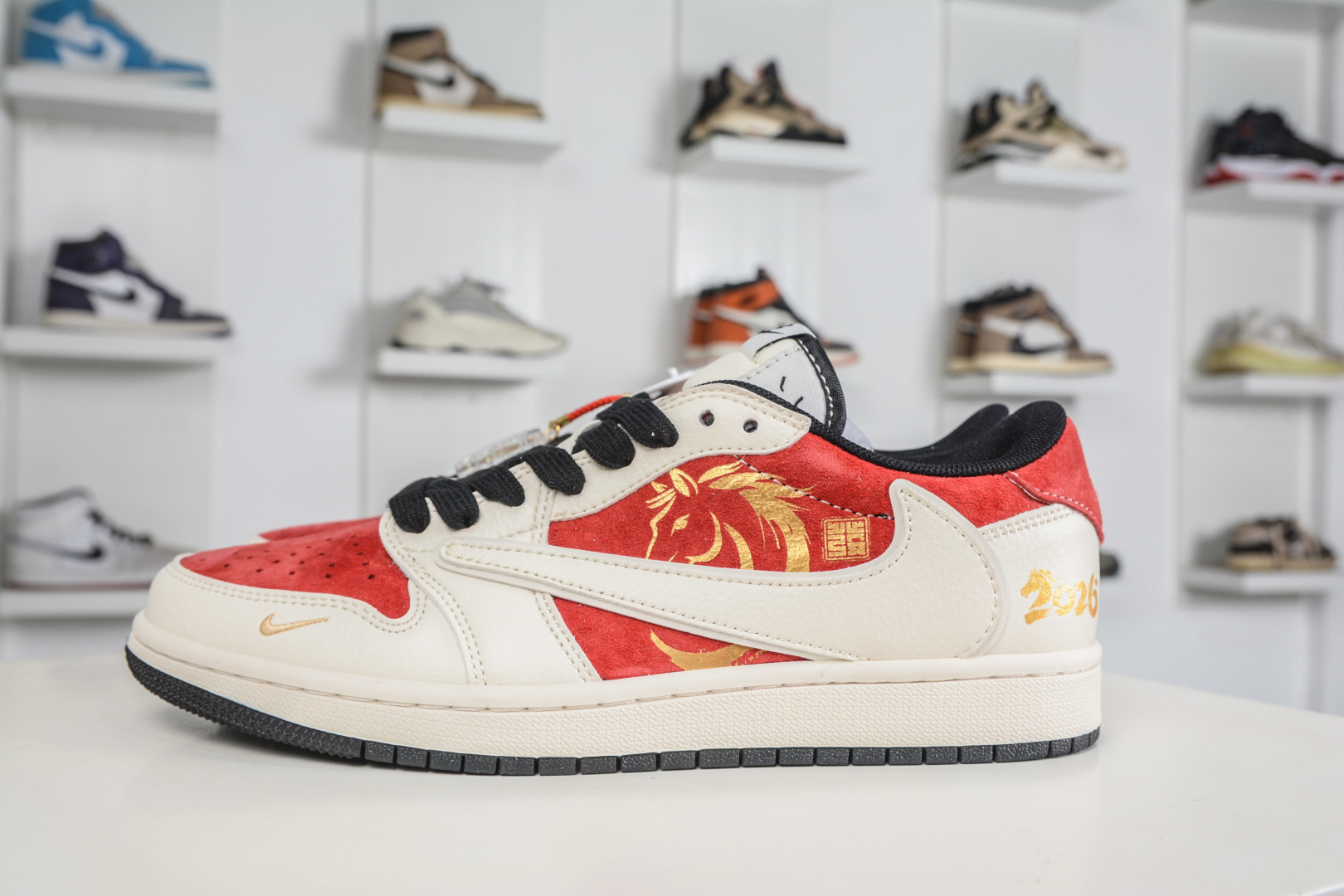 270 TS x Air Jordan AJ1 Low 倒钩低帮马年限定-白红金 JP2026-161