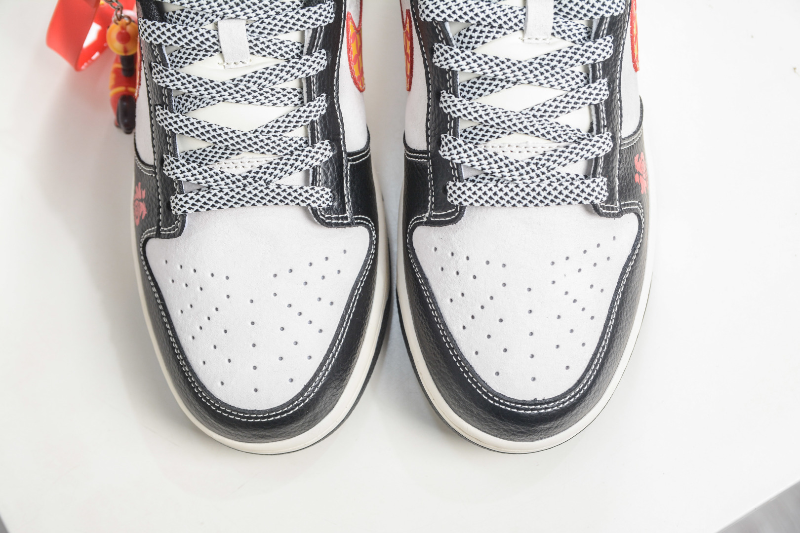 Nike SB Dunk Low 马年限定联名-米灰黑金 MY9969-906-Top High Quatity Cheap Sneakers Fashion Clothing Clothes Bags handbags Shoes of all Brand wholesale With The best Quality And Beautiful Price from China Factory Chinese suppliers wholesaler seller Nike SB Dunk Low 马年限定联名-米灰黑金 MY9969-906