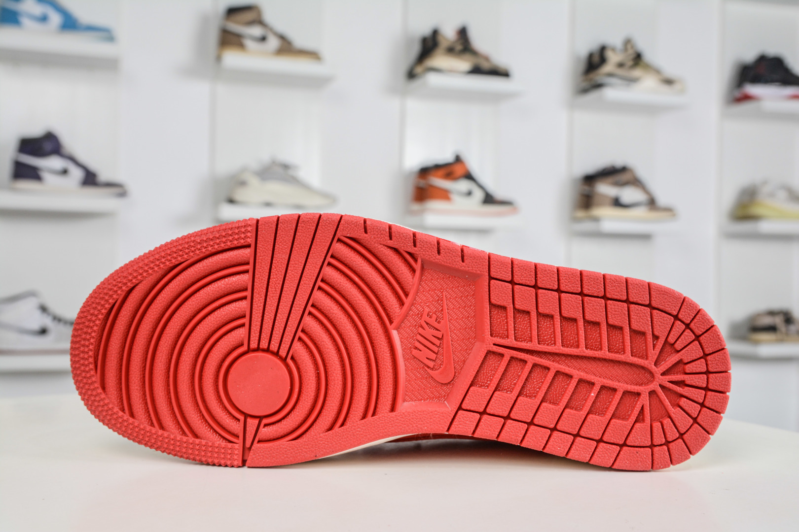 TS x Air Jordan AJ1 Low 倒钩低帮马年限定-黑白红 HG0026-022