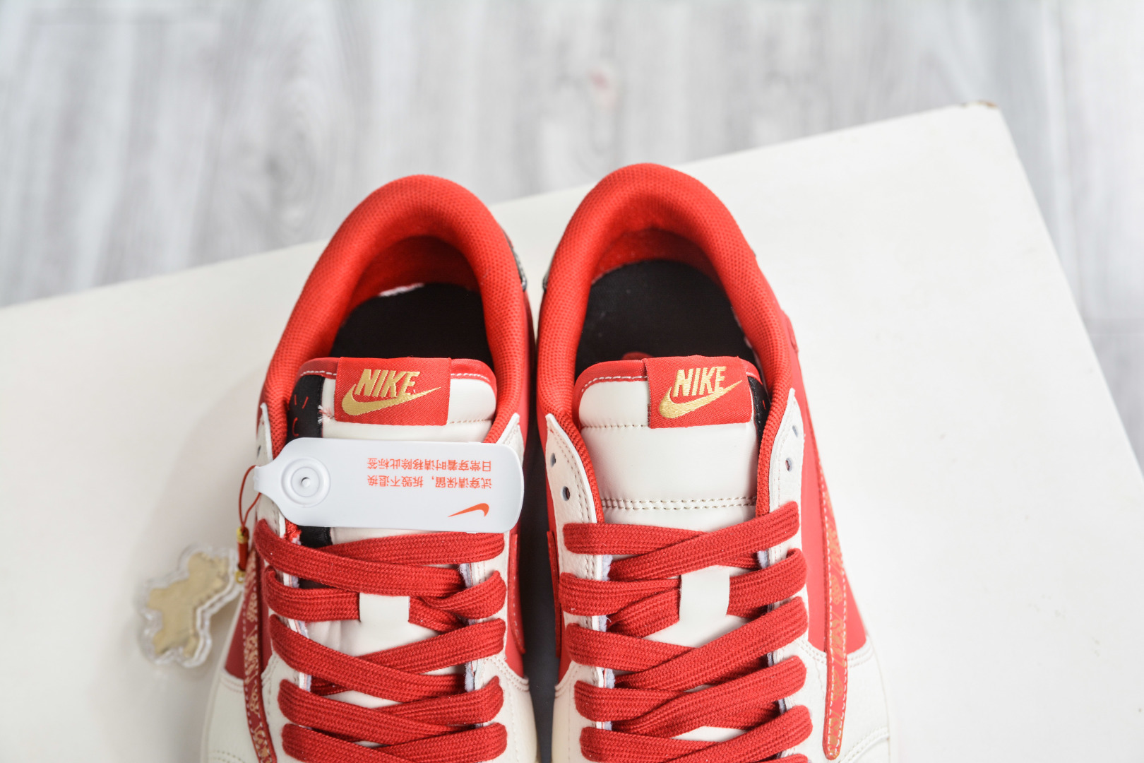 TS x Air Jordan AJ1 Low 倒钩低帮马年限定-黑白红 HG0026-022