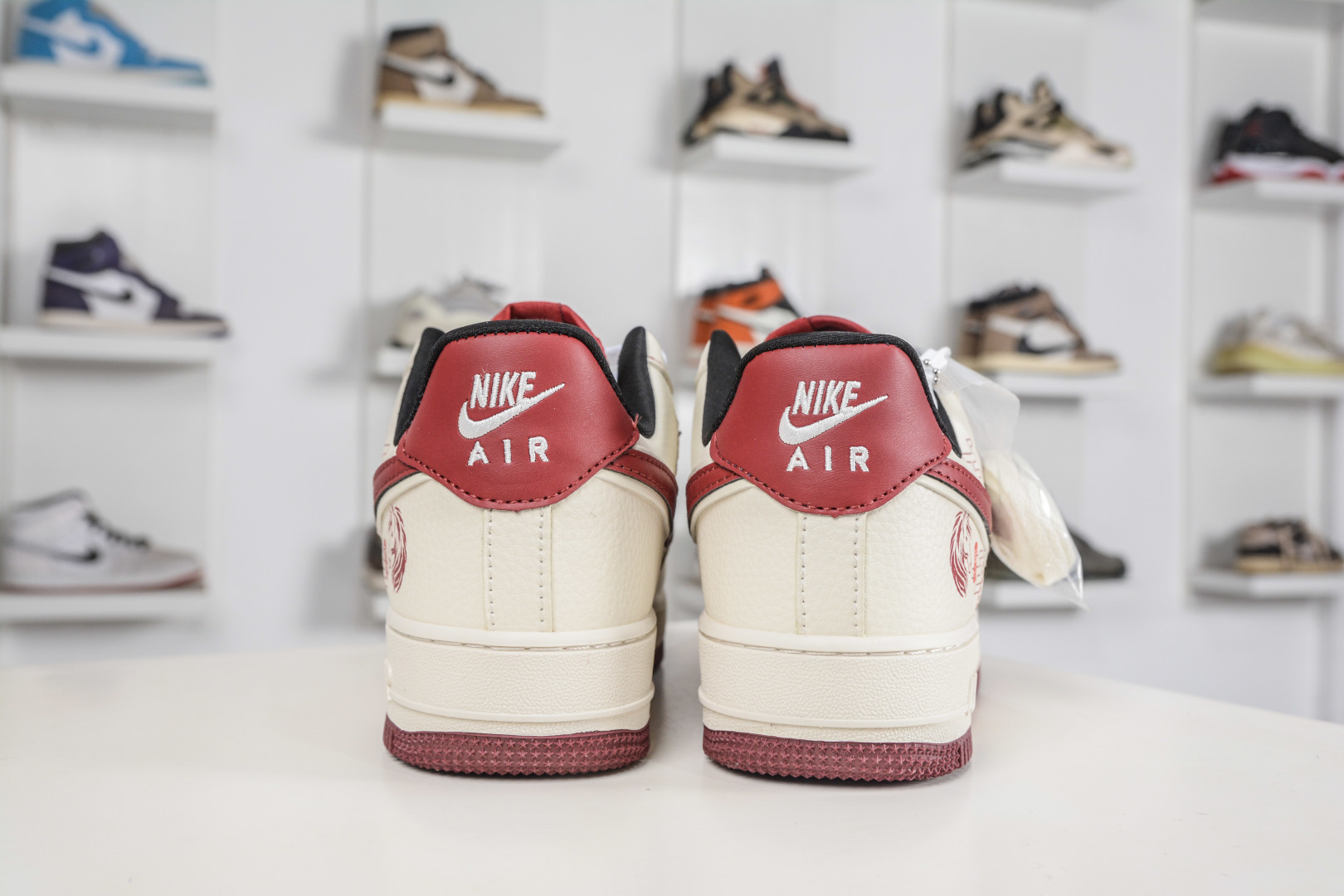 Nike Air Force 1 Low 07 马年限定 米白红色线条 DN1688-823-Top High Quatity Cheap Sneakers Fashion Clothing Clothes Bags handbags Shoes of all Brand wholesale With The best Quality And Beautiful Price from China Factory Chinese suppliers wholesaler seller Nike Air Force 1 Low 07 马年限定 米白红色线条 DN1688-823