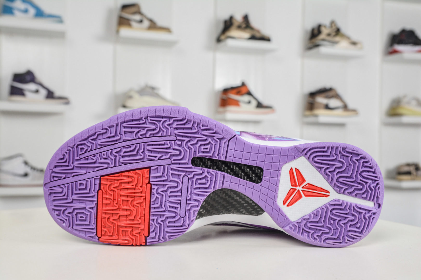 NK Zoom Kobe V 马年限定 CNY新年款 耐克 科比5代系列 低帮复刻实战运动低帮文化篮球鞋 CD4991-872