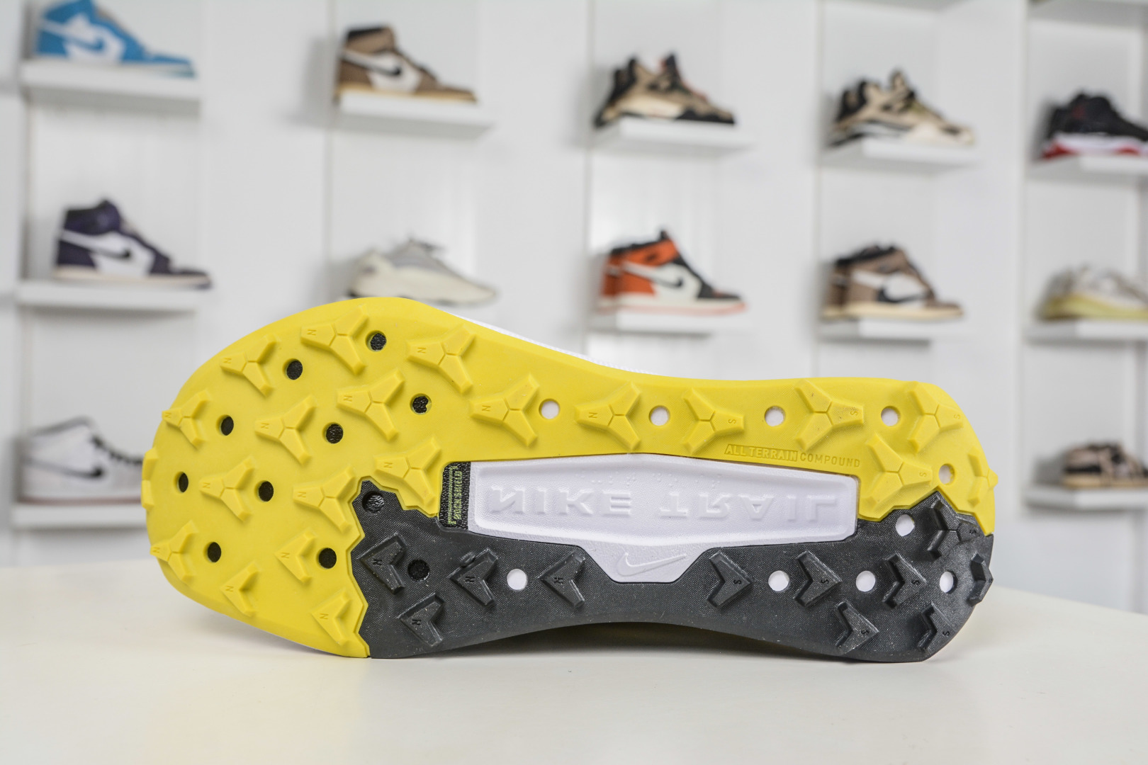170 NK ReactX Wildhorse 10 低帮防滑耐磨户外越野跑步鞋 FV2338-700-Chinese UA Cheap High Quatity Brand Clothes Bags handbags Sneakers wholesale wholesaler seller from China Factory suppliers Fashion Clothing Shoes best Quality Beautiful Price 170 NK ReactX Wildhorse 10 低帮防滑耐磨户外越野跑步鞋 FV2338-700