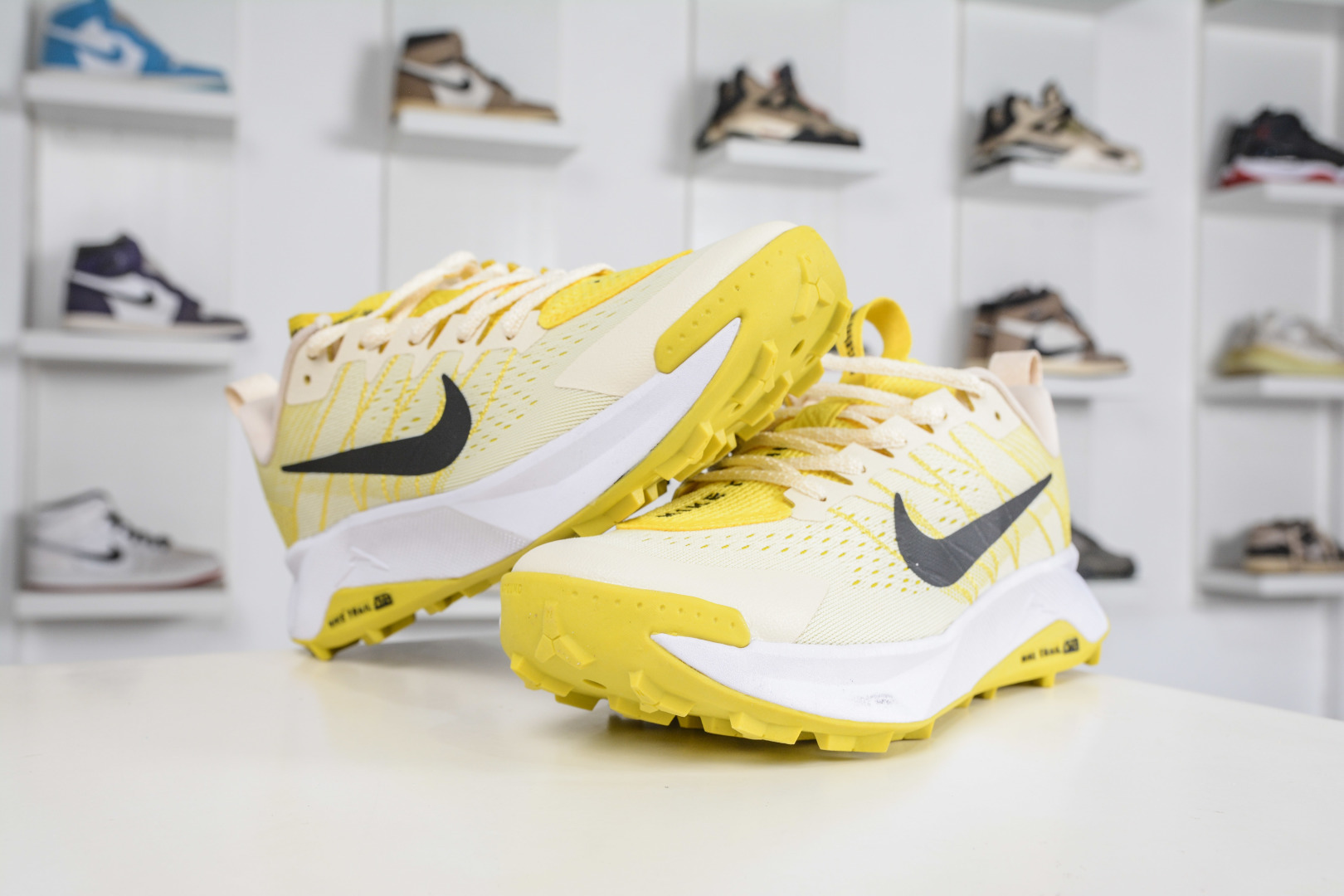 170 NK ReactX Wildhorse 10 低帮防滑耐磨户外越野跑步鞋 FV2338-700-Chinese UA Cheap High Quatity Brand Clothes Bags handbags Sneakers wholesale wholesaler seller from China Factory suppliers Fashion Clothing Shoes best Quality Beautiful Price 170 NK ReactX Wildhorse 10 低帮防滑耐磨户外越野跑步鞋 FV2338-700