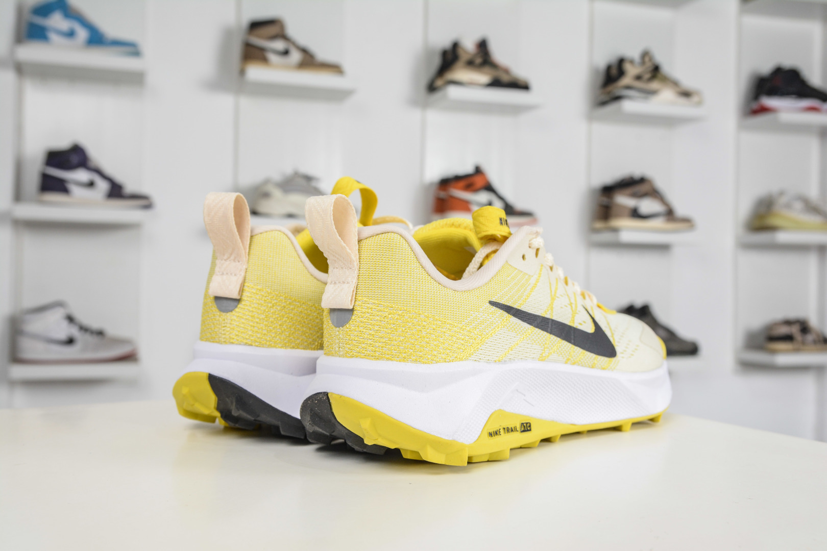 170 NK ReactX Wildhorse 10 低帮防滑耐磨户外越野跑步鞋 FV2338-700-Chinese UA Cheap High Quatity Brand Clothes Bags handbags Sneakers wholesale wholesaler seller from China Factory suppliers Fashion Clothing Shoes best Quality Beautiful Price 170 NK ReactX Wildhorse 10 低帮防滑耐磨户外越野跑步鞋 FV2338-700