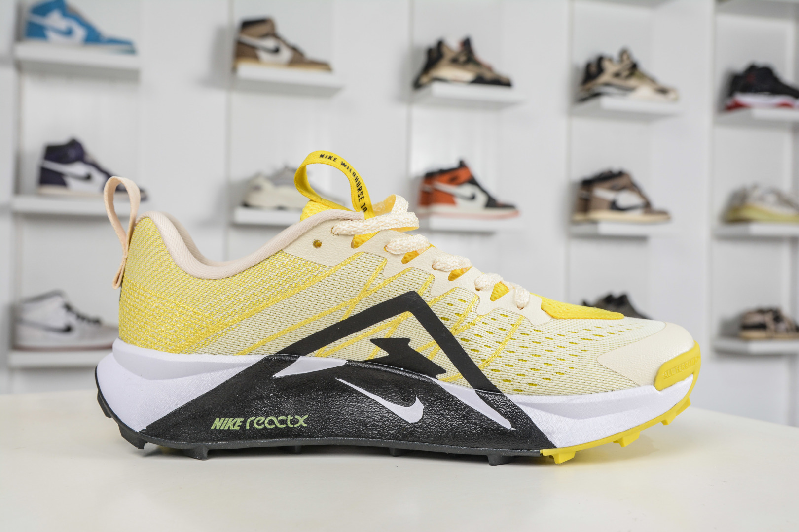 170 NK ReactX Wildhorse 10 低帮防滑耐磨户外越野跑步鞋 FV2338-700-Chinese UA Cheap High Quatity Brand Clothes Bags handbags Sneakers wholesale wholesaler seller from China Factory suppliers Fashion Clothing Shoes best Quality Beautiful Price 170 NK ReactX Wildhorse 10 低帮防滑耐磨户外越野跑步鞋 FV2338-700