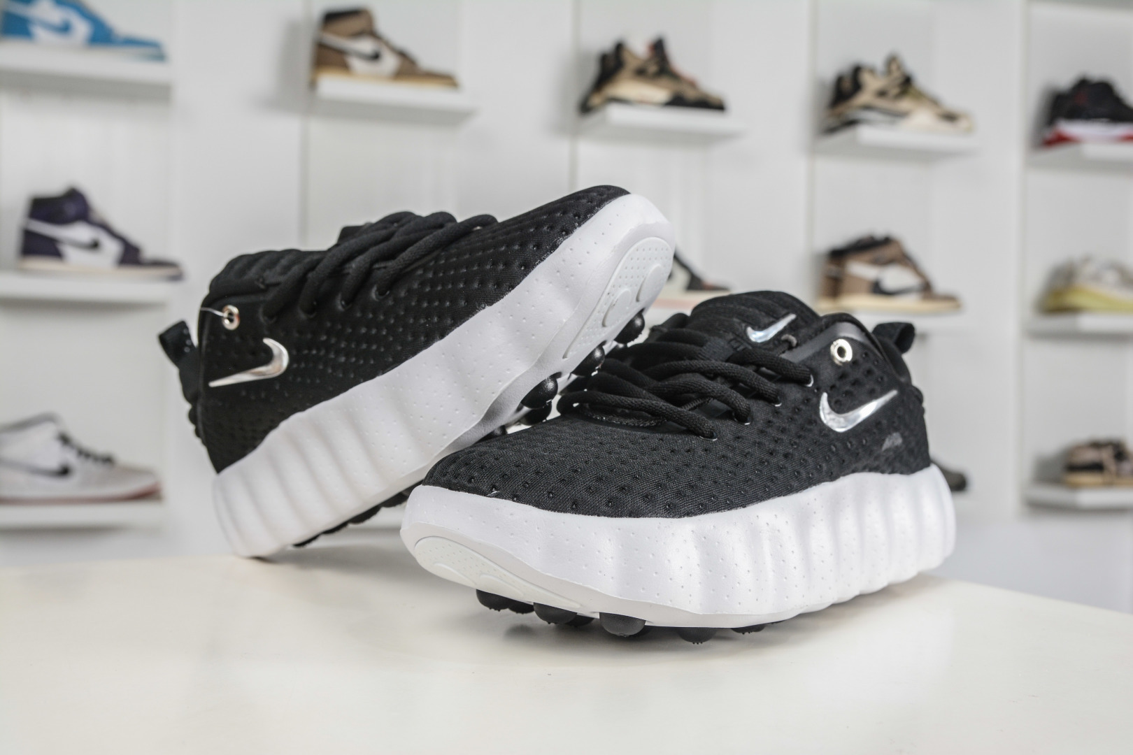 NK Mind 002 黑科技足底按摩舒适贴合训练鞋 HQ4308-002-Top High Quatity Cheap Sneakers Fashion Clothing Clothes Bags handbags Shoes of all Brand wholesale With The best Quality And Beautiful Price from China Factory Chinese suppliers wholesaler seller NK Mind 002 黑科技足底按摩舒适贴合训练鞋 HQ4308-002