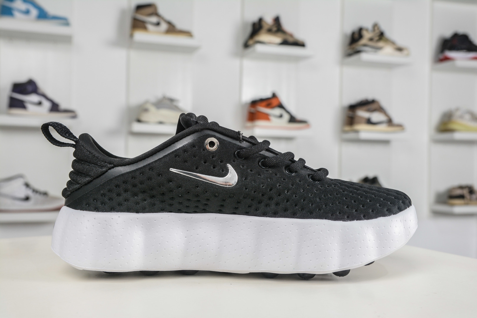 NK Mind 002 黑科技足底按摩舒适贴合训练鞋 HQ4308-002-Top High Quatity Cheap Sneakers Fashion Clothing Clothes Bags handbags Shoes of all Brand wholesale With The best Quality And Beautiful Price from China Factory Chinese suppliers wholesaler seller NK Mind 002 黑科技足底按摩舒适贴合训练鞋 HQ4308-002