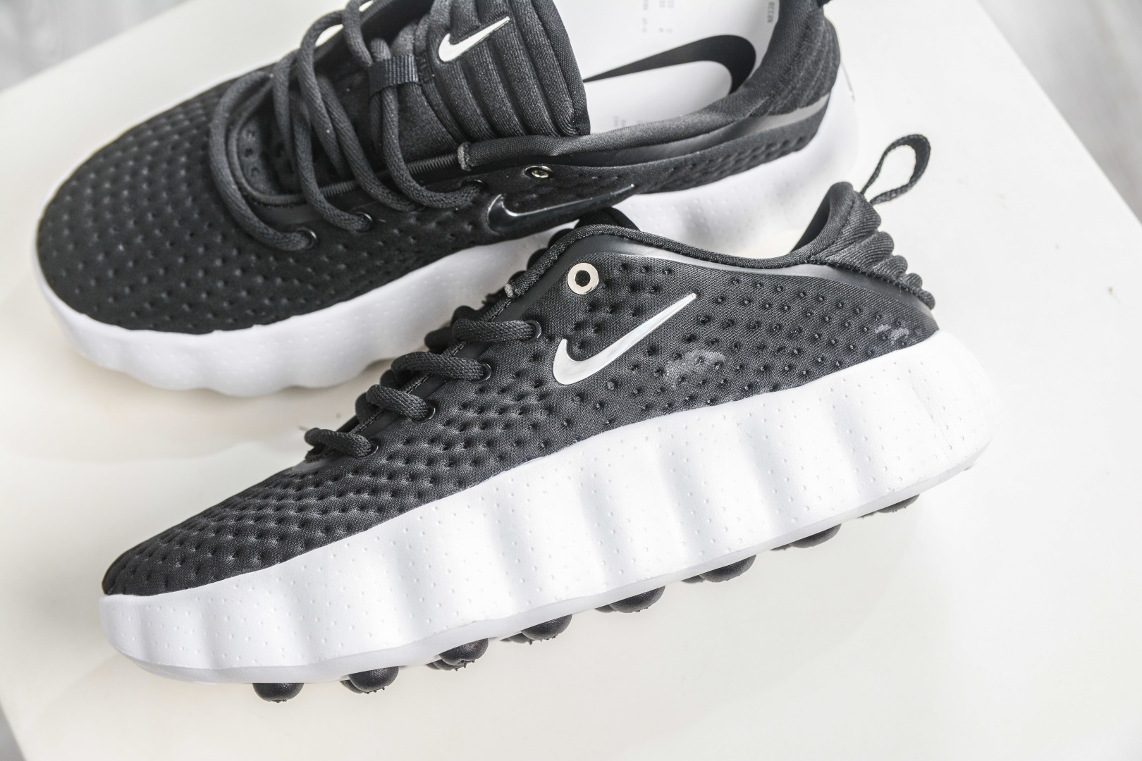 NK Mind 002 黑科技足底按摩舒适贴合训练鞋 HQ4308-002-Top High Quatity Cheap Sneakers Fashion Clothing Clothes Bags handbags Shoes of all Brand wholesale With The best Quality And Beautiful Price from China Factory Chinese suppliers wholesaler seller NK Mind 002 黑科技足底按摩舒适贴合训练鞋 HQ4308-002