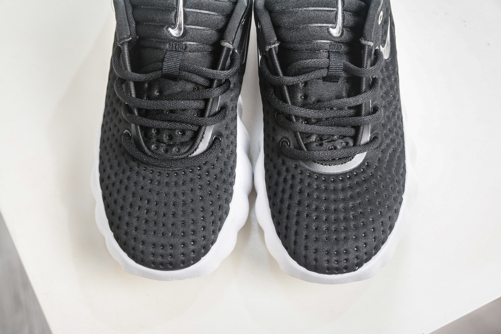 NK Mind 002 黑科技足底按摩舒适贴合训练鞋 HQ4308-002-Top High Quatity Cheap Sneakers Fashion Clothing Clothes Bags handbags Shoes of all Brand wholesale With The best Quality And Beautiful Price from China Factory Chinese suppliers wholesaler seller NK Mind 002 黑科技足底按摩舒适贴合训练鞋 HQ4308-002