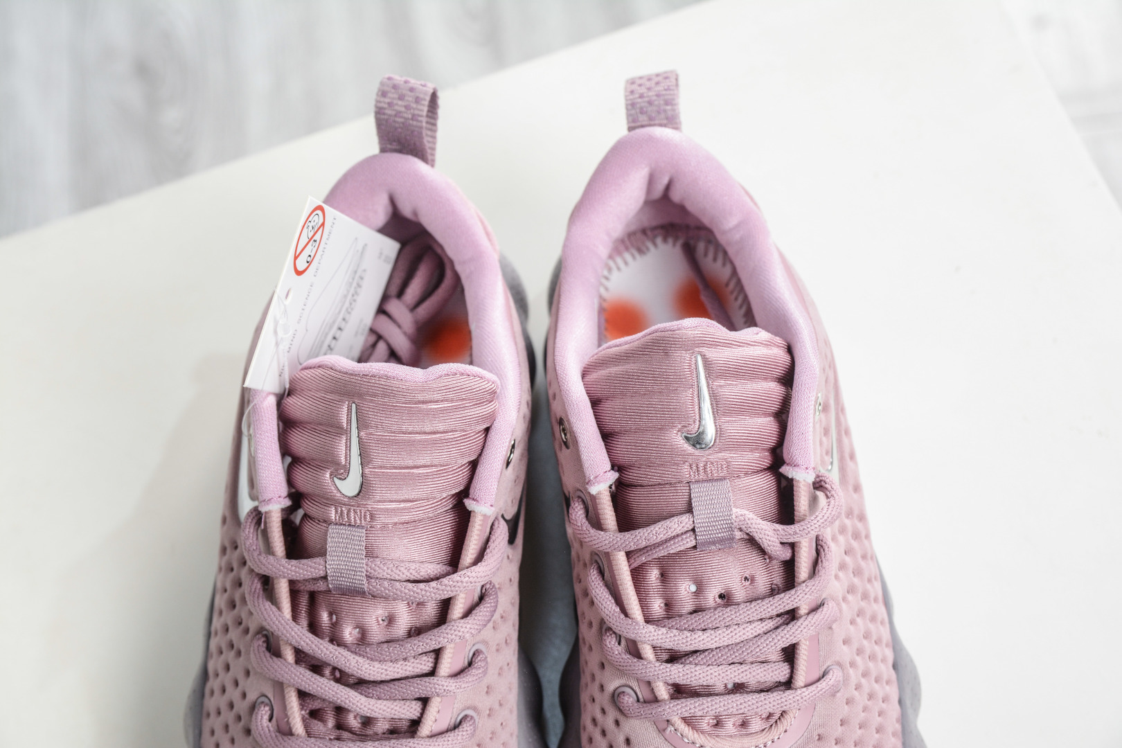 NK Mind 002 黑科技足底按摩舒适贴合训练鞋 HQ4310-200-Top High Quatity Cheap Sneakers Fashion Clothing Clothes Bags handbags Shoes of all Brand wholesale With The best Quality And Beautiful Price from China Factory Chinese suppliers wholesaler seller NK Mind 002 黑科技足底按摩舒适贴合训练鞋 HQ4310-200