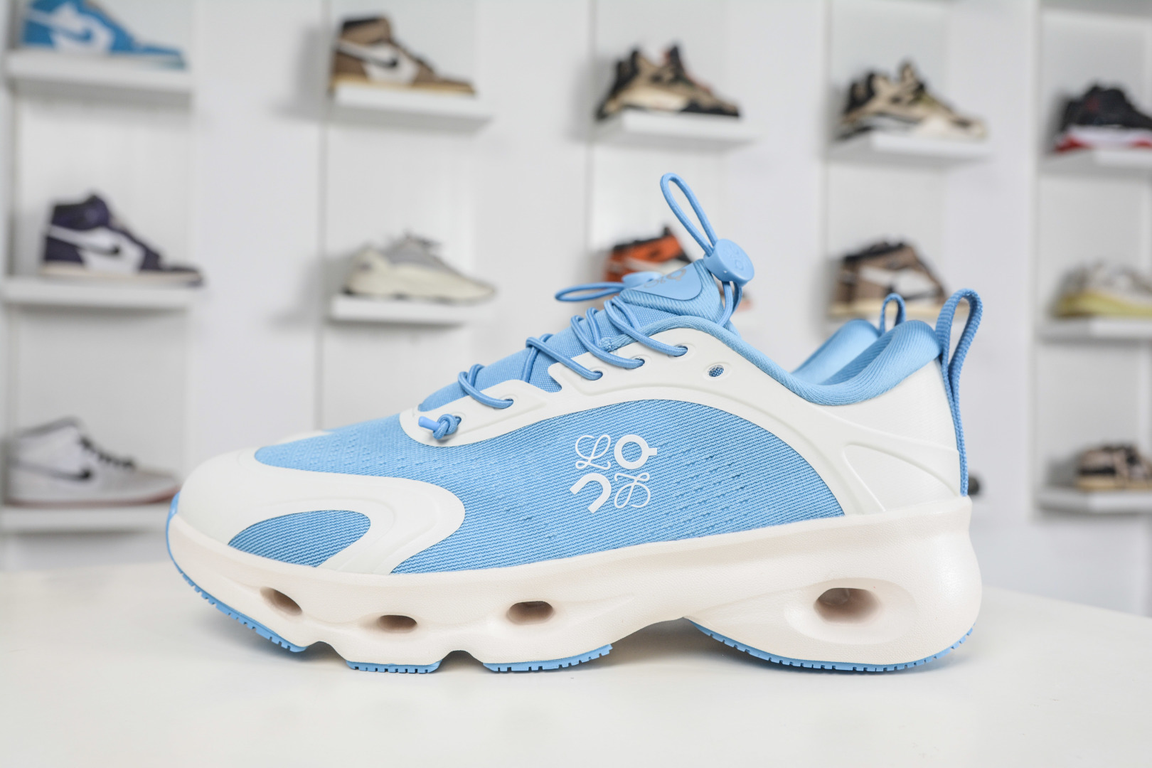 330 LOEWE罗意威 x ON昂跑 联名款 Cloudsolo 原鞋一致橡胶底 3WF3060-Chinese UA Cheap High Quatity Brand Clothes Bags handbags Sneakers wholesale wholesaler seller from China Factory suppliers Fashion Clothing Shoes best Quality Beautiful Price 330 LOEWE罗意威 x ON昂跑 联名款 Cloudsolo 原鞋一致橡胶底 3WF3060