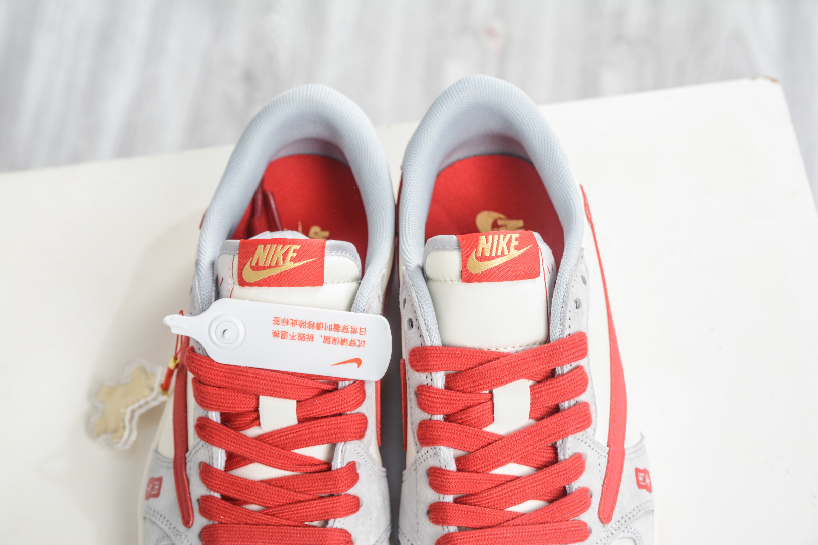 270 TS x Air Jordan AJ1 Low 倒钩低帮马年限定-奔马印花 QW5288-141