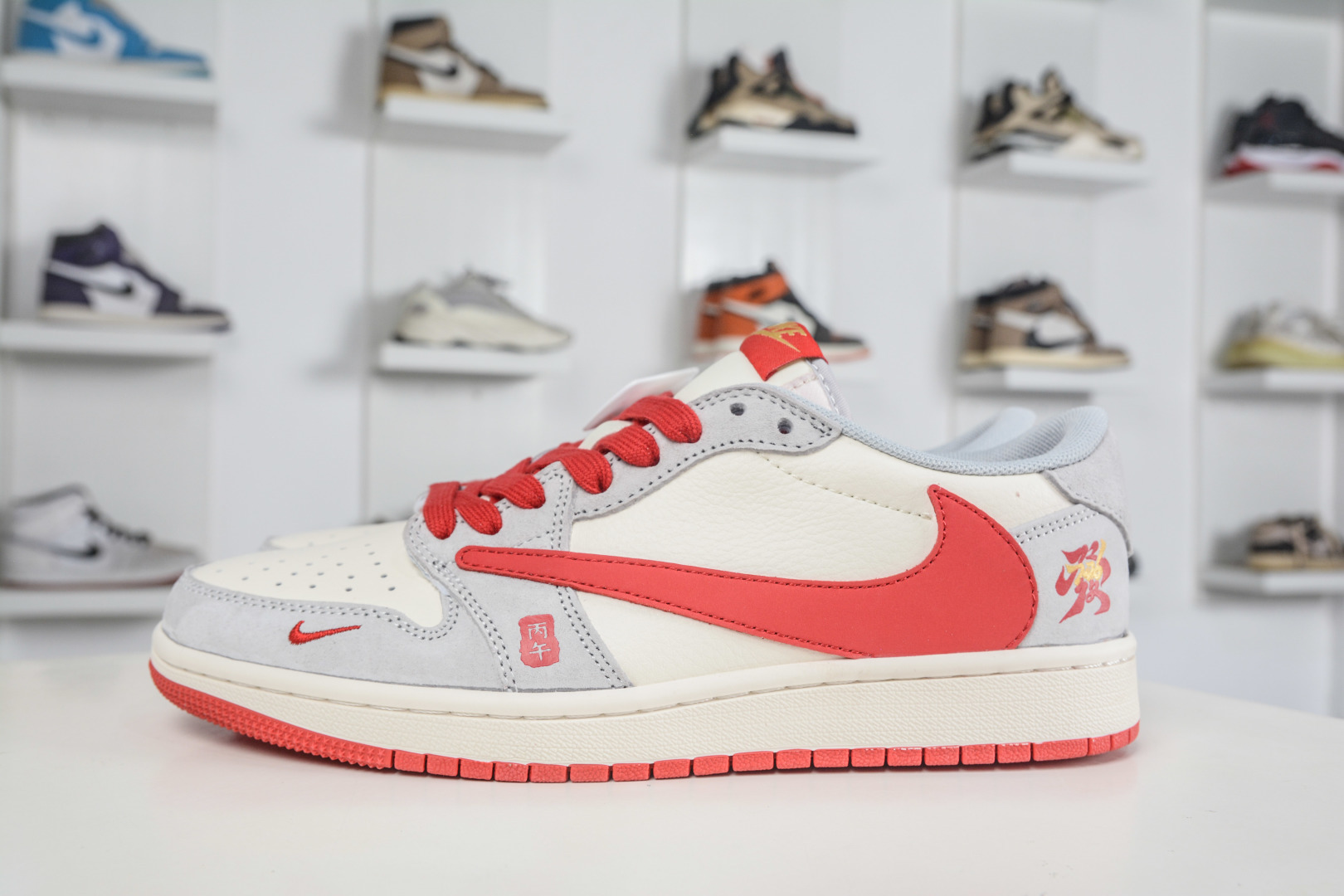 270 TS x Air Jordan AJ1 Low 倒钩低帮马年限定-奔马印花 QW5288-141