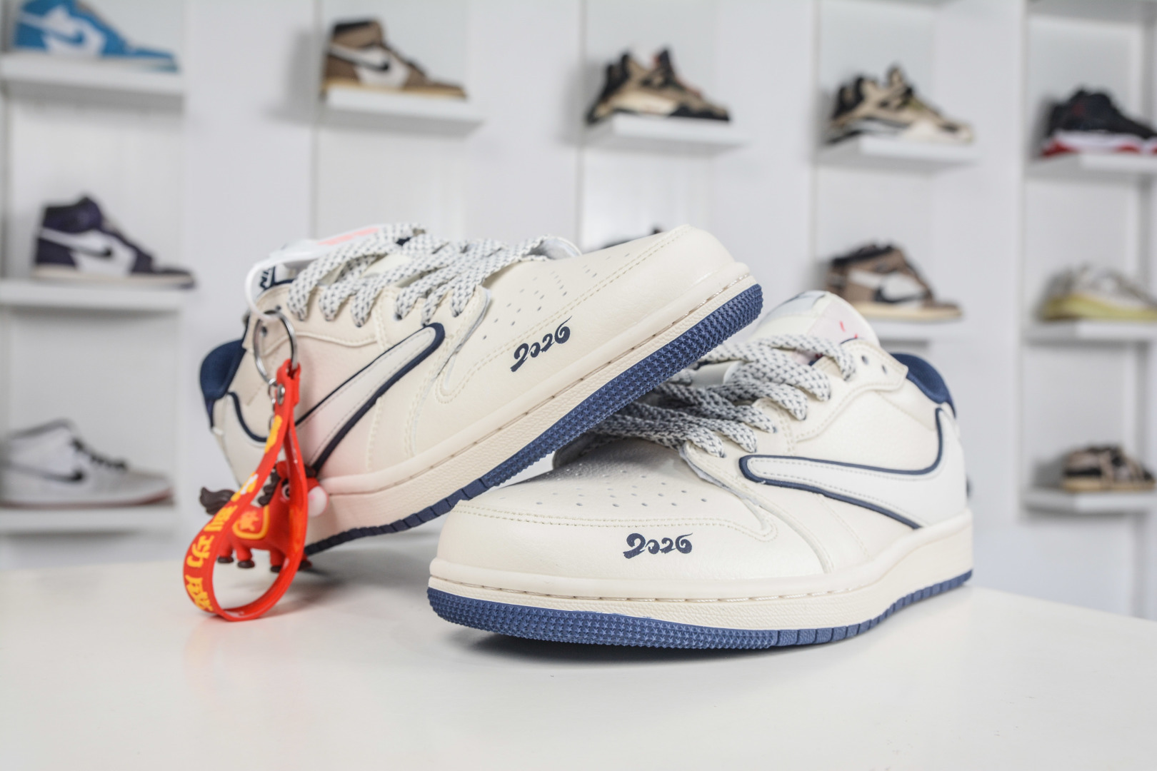TS x Air Jordan AJ1 Low 倒钩低帮马年限定-米白藏蓝 FF9989-013-Top High Quatity Cheap Sneakers Fashion Clothing Clothes Bags handbags Shoes of all Brand wholesale With The best Quality And Beautiful Price from China Factory Chinese suppliers wholesaler seller TS x Air Jordan AJ1 Low 倒钩低帮马年限定-米白藏蓝 FF9989-013