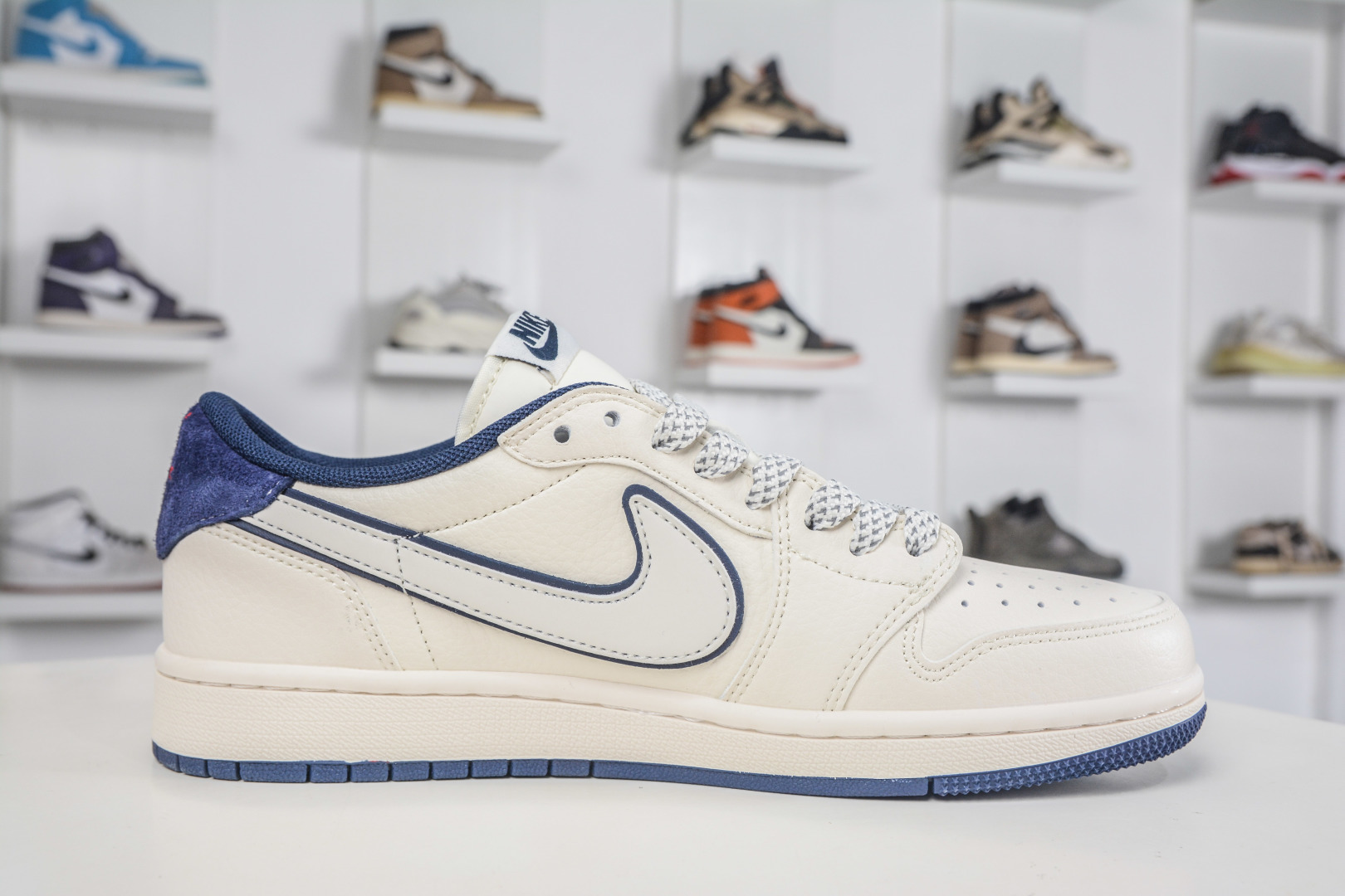 TS x Air Jordan AJ1 Low 倒钩低帮马年限定-米白藏蓝 FF9989-013-Top High Quatity Cheap Sneakers Fashion Clothing Clothes Bags handbags Shoes of all Brand wholesale With The best Quality And Beautiful Price from China Factory Chinese suppliers wholesaler seller TS x Air Jordan AJ1 Low 倒钩低帮马年限定-米白藏蓝 FF9989-013
