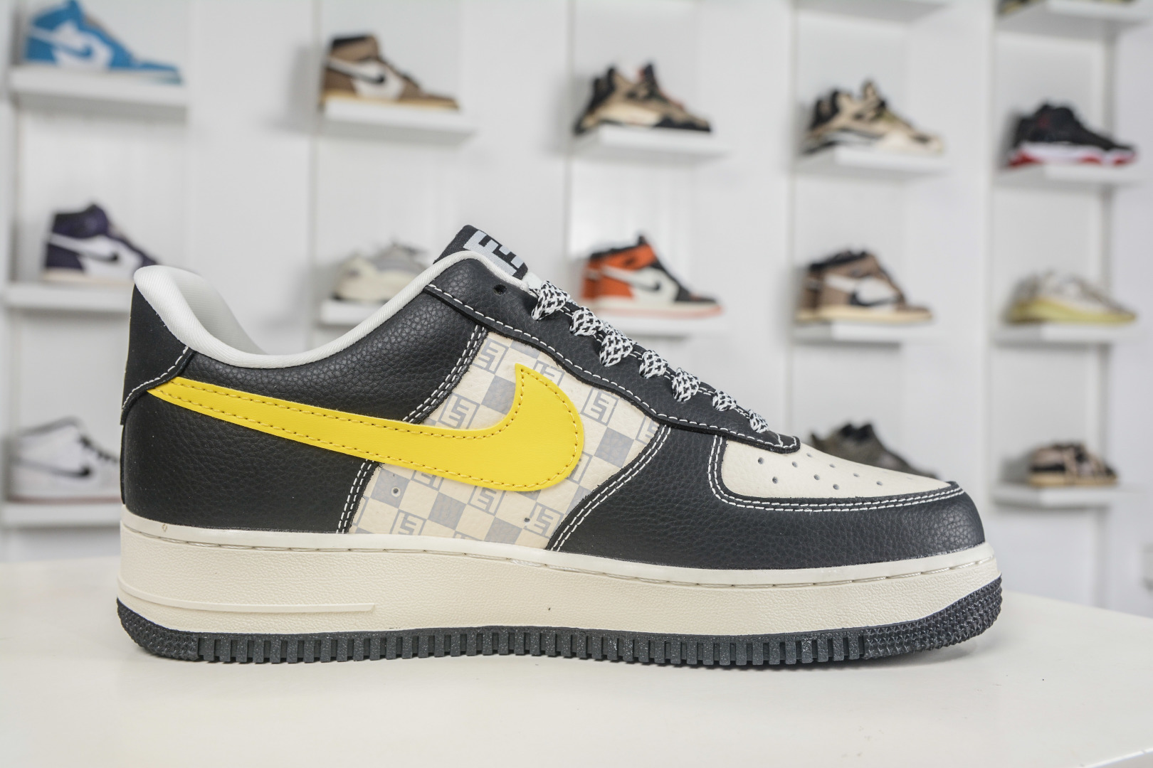 260 Nike Air Force 1 Low 07 x FENDI 芬迪联名-老花拼色 LD1999-019