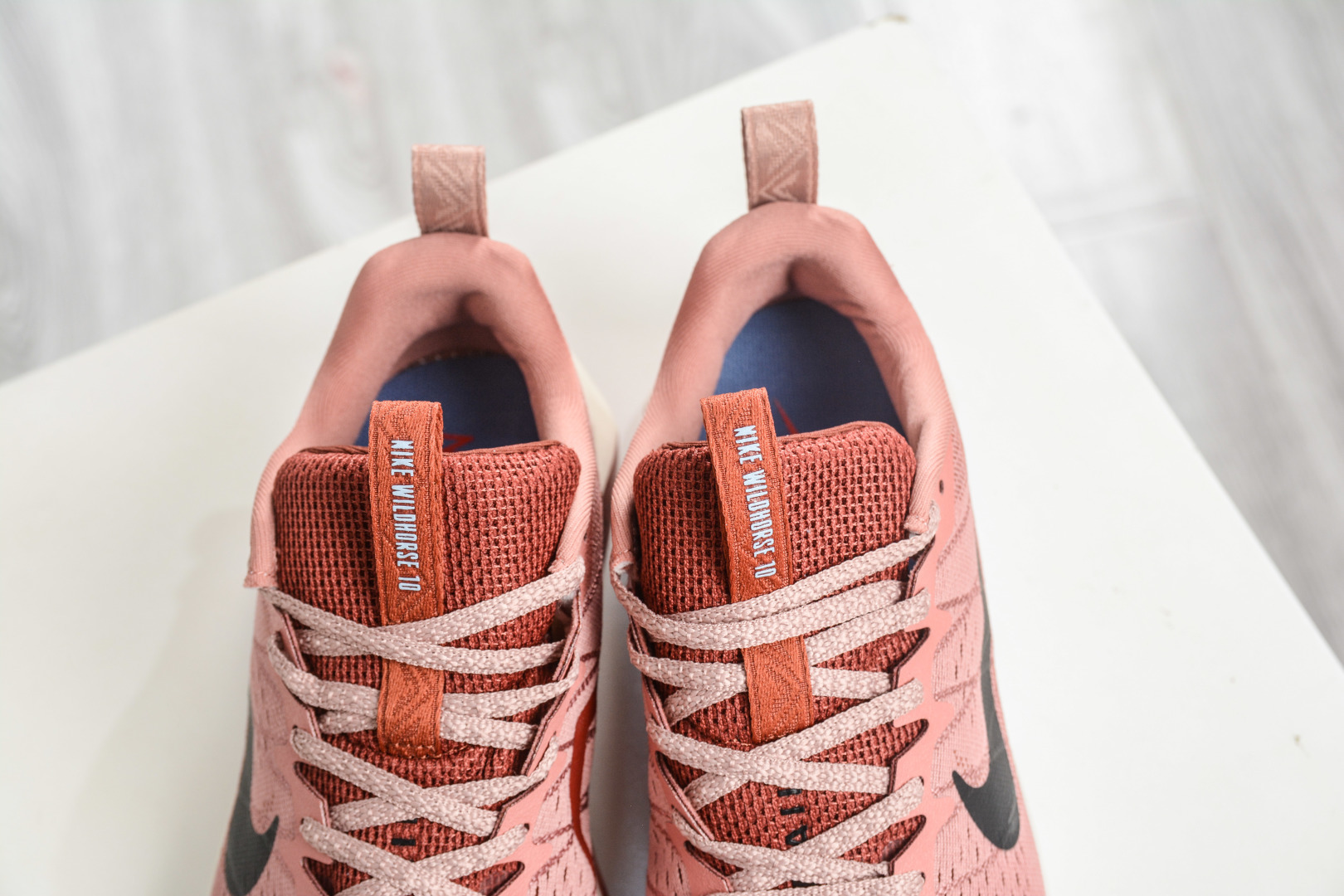 NK ReactX Wildhorse 10 低帮防滑耐磨户外越野跑步鞋 FV2337-600-Top High Quatity Cheap Sneakers Fashion Clothing Clothes Bags handbags Shoes of all Brand wholesale With The best Quality And Beautiful Price from China Factory Chinese suppliers wholesaler seller NK ReactX Wildhorse 10 低帮防滑耐磨户外越野跑步鞋 FV2337-600