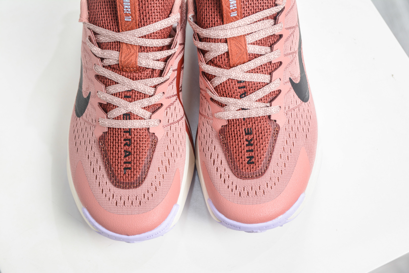 NK ReactX Wildhorse 10 低帮防滑耐磨户外越野跑步鞋 FV2337-600-Top High Quatity Cheap Sneakers Fashion Clothing Clothes Bags handbags Shoes of all Brand wholesale With The best Quality And Beautiful Price from China Factory Chinese suppliers wholesaler seller NK ReactX Wildhorse 10 低帮防滑耐磨户外越野跑步鞋 FV2337-600