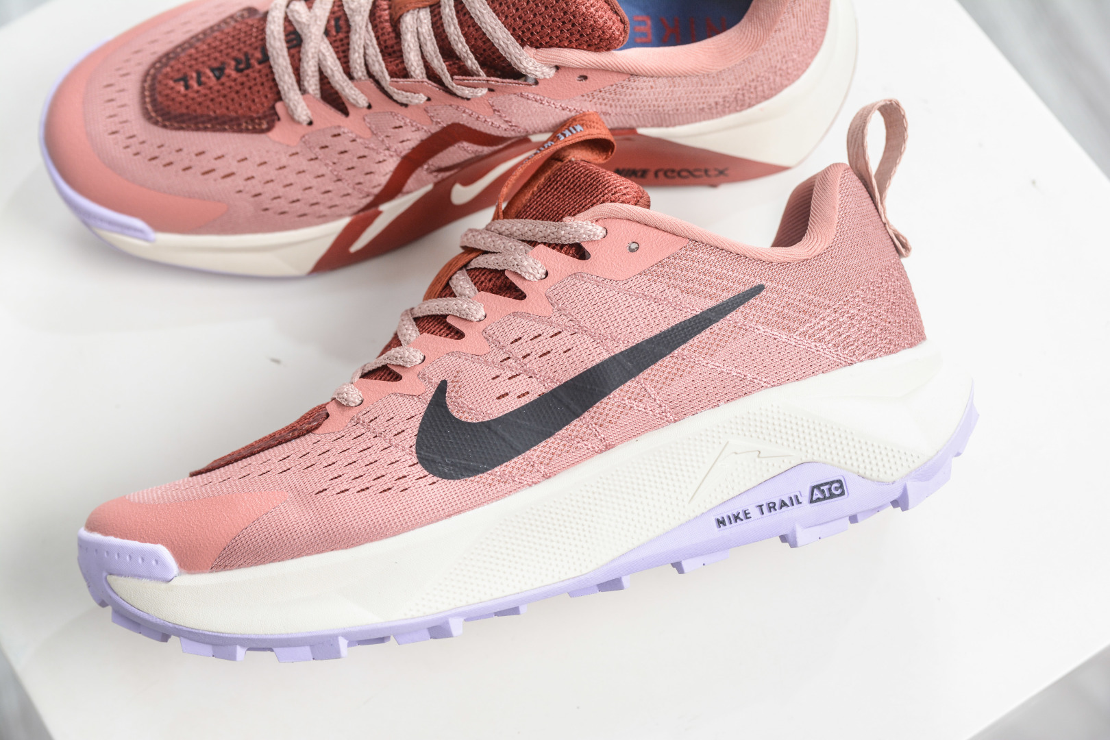 NK ReactX Wildhorse 10 低帮防滑耐磨户外越野跑步鞋 FV2337-600-Top High Quatity Cheap Sneakers Fashion Clothing Clothes Bags handbags Shoes of all Brand wholesale With The best Quality And Beautiful Price from China Factory Chinese suppliers wholesaler seller NK ReactX Wildhorse 10 低帮防滑耐磨户外越野跑步鞋 FV2337-600