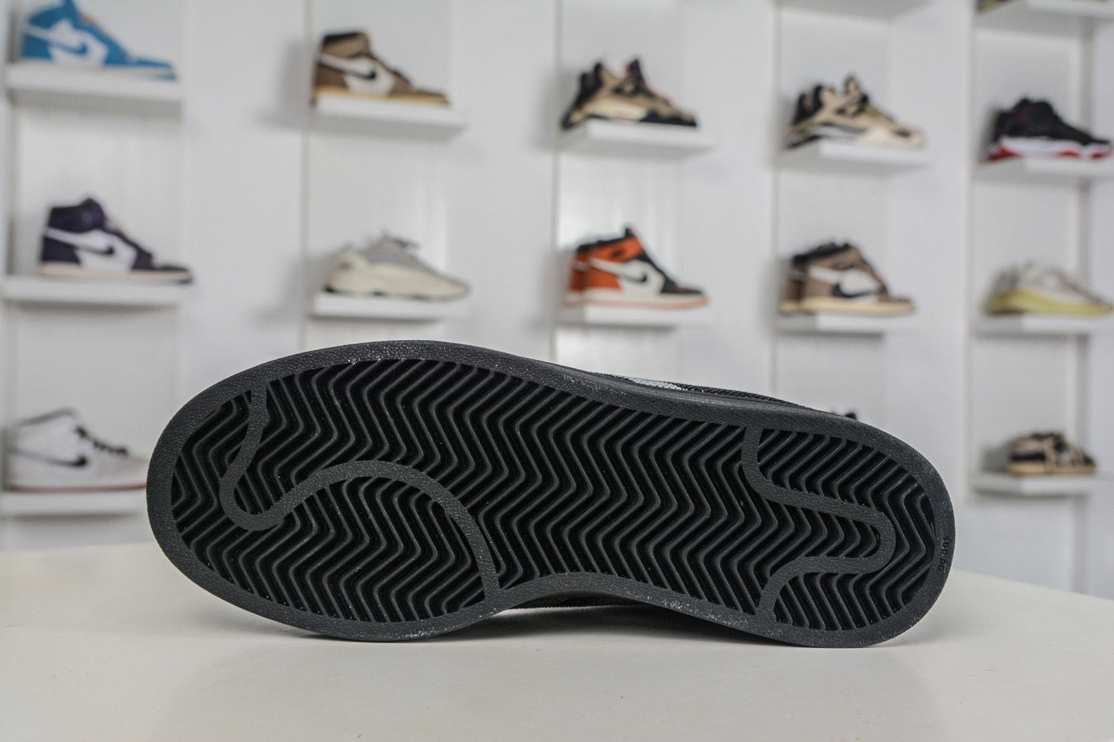 AD Originals Super2 贝壳头板鞋 IH4200-Top High Quatity Cheap Sneakers Fashion Clothing Clothes Bags handbags Shoes of all Brand wholesale With The best Quality And Beautiful Price from China Factory Chinese suppliers wholesaler seller AD Originals Super2 贝壳头板鞋 IH4200