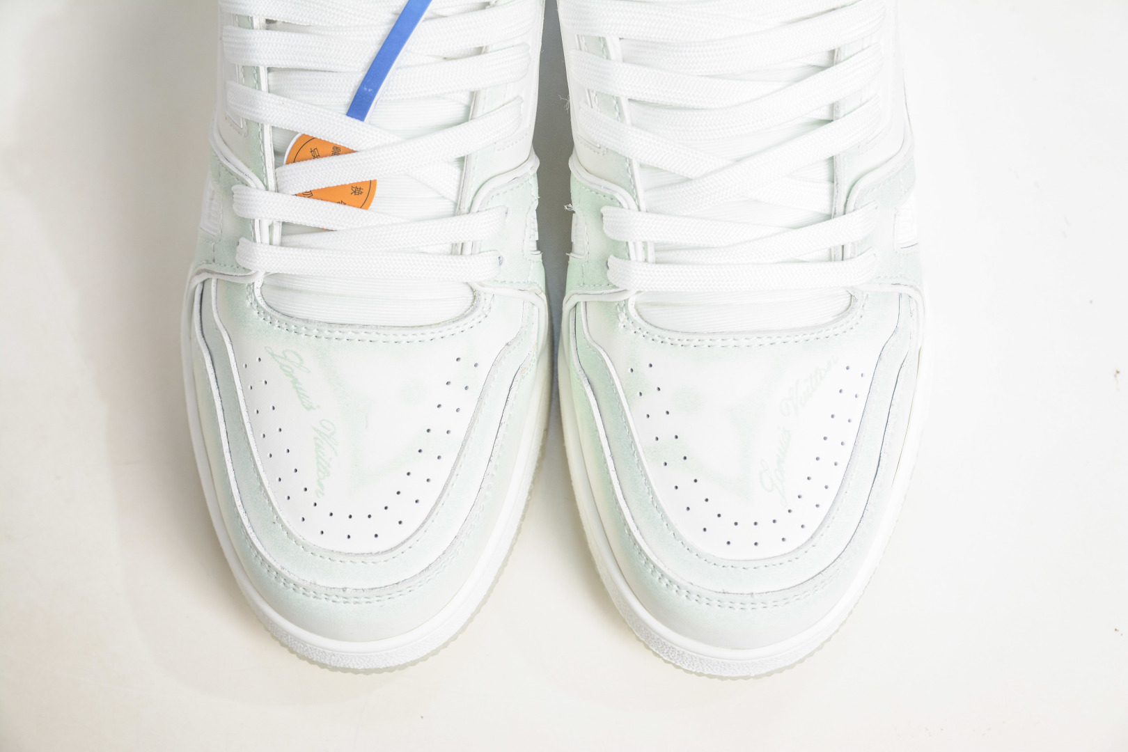 480 Louis Vuitton Trainer 系列板鞋-Chinese UA Cheap High Quatity Brand Clothes Bags handbags Sneakers wholesale wholesaler seller from China Factory suppliers Fashion Clothing Shoes best Quality Beautiful Price 480 Louis Vuitton Trainer 系列板鞋