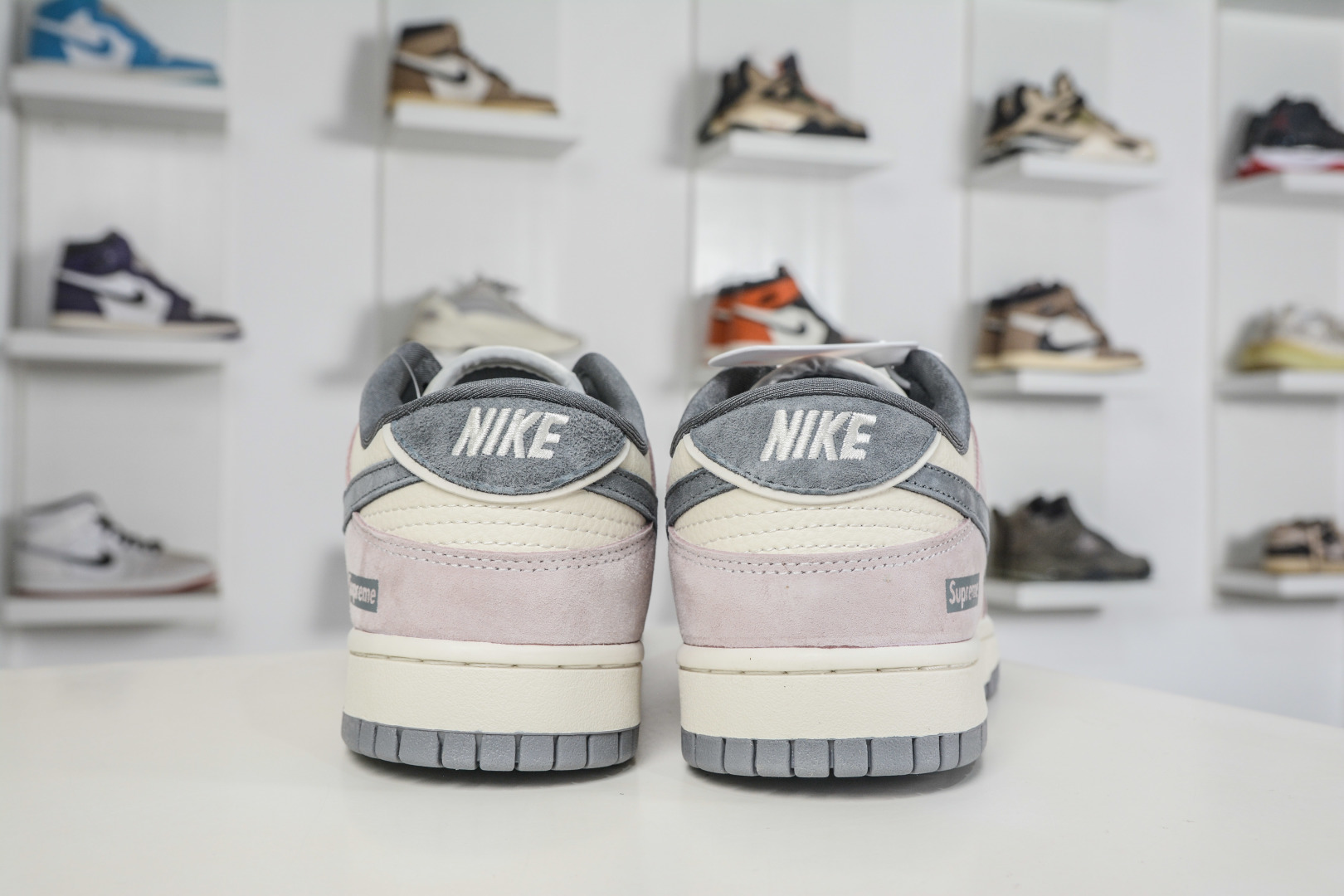 270 Nike SB Dunk Low x Superme SUP联名-米粉灰 DN3168-017