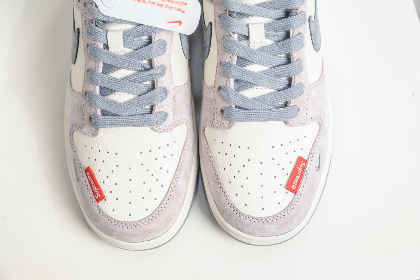 270 Nike SB Dunk Low x Superme SUP联名-米粉灰 DN3168-017