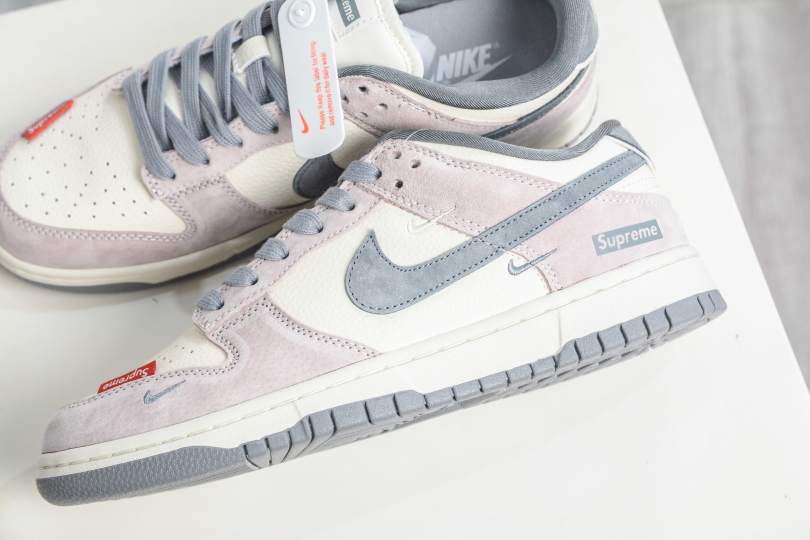270 Nike SB Dunk Low x Superme SUP联名-米粉灰 DN3168-017