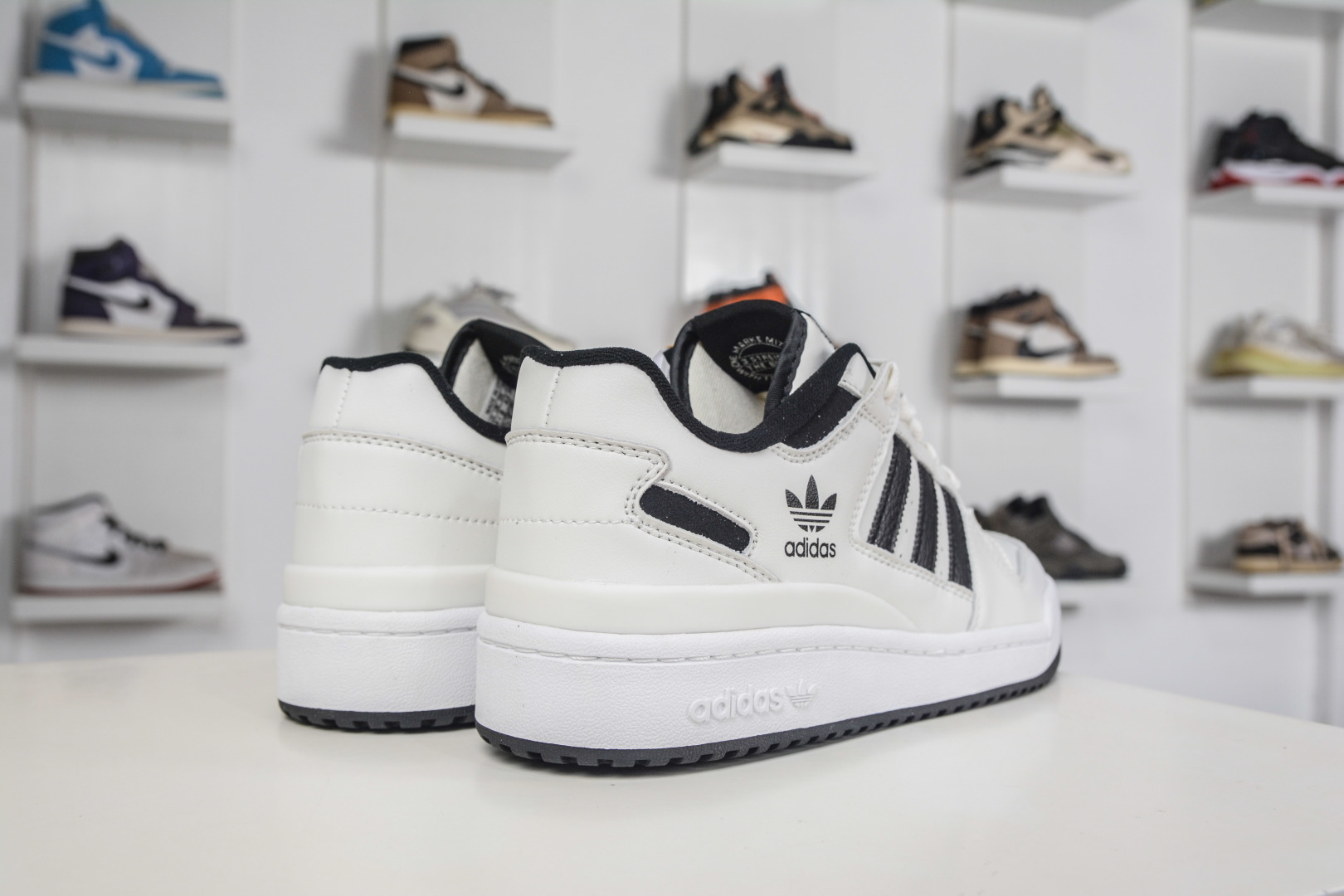 220 AD Originals Forum Low 低帮百搭潮流休闲运动板鞋 IH7830