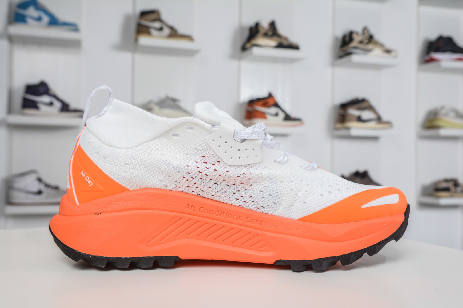 190 NK ACG ZEGAMA TRAIL 6 网面透气跑步鞋 HV8113-012