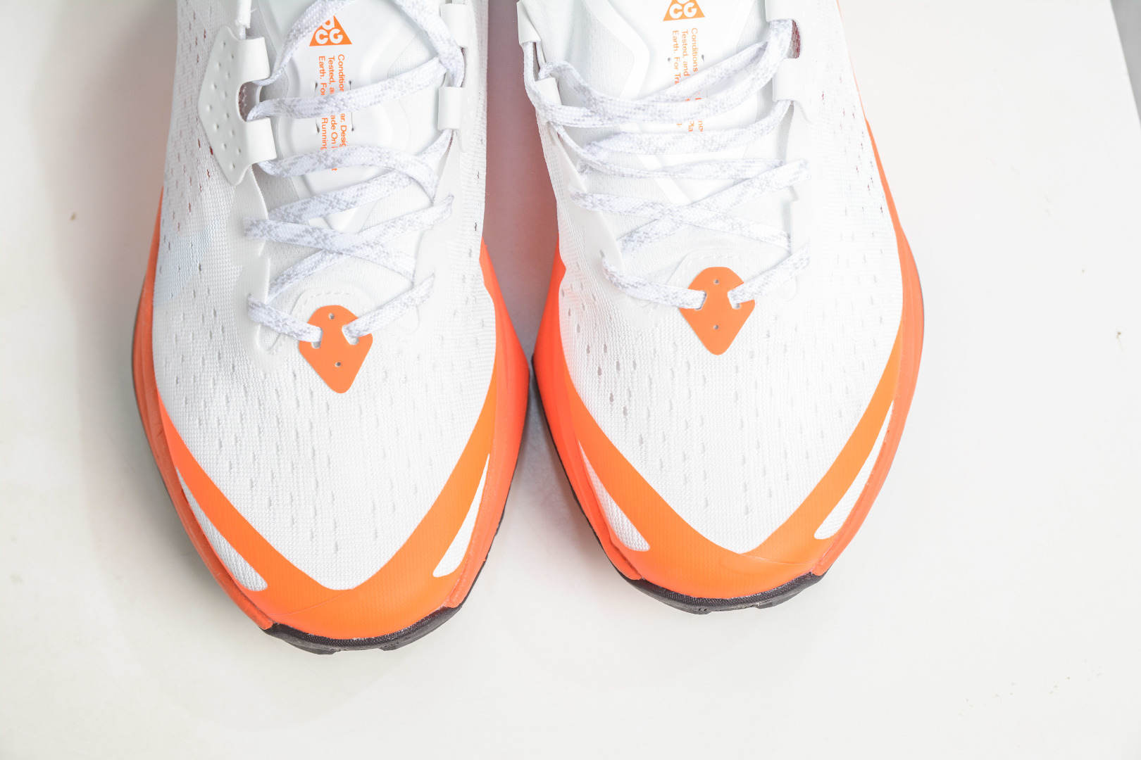 190 NK ACG ZEGAMA TRAIL 6 网面透气跑步鞋 HV8113-012
