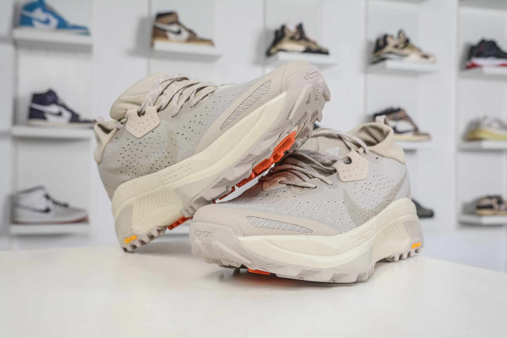 190 NK ACG ZEGAMA TRAIL 6 网面透气跑步鞋 兼顾迅疾外观和稳固脚感 HV8113-200-Chinese UA Cheap High Quatity Brand Clothes Bags handbags Sneakers wholesale wholesaler seller from China Factory suppliers Fashion Clothing Shoes best Quality Beautiful Price 190 NK ACG ZEGAMA TRAIL 6 网面透气跑步鞋 兼顾迅疾外观和稳固脚感 HV8113-200