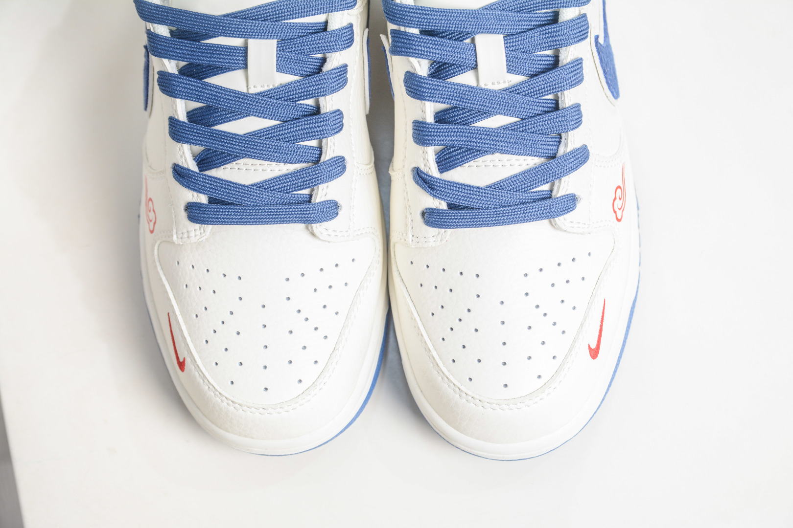 270 Nike SB Dunk Low x Superme SUP联名-白蓝红 XZ5899-117