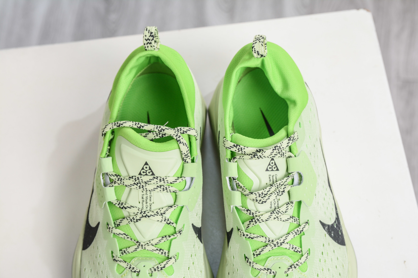 NK ACG ZEGAMA TRAIL 6 网面透气跑步鞋 兼顾迅疾外观和稳固脚感 HV8113-011