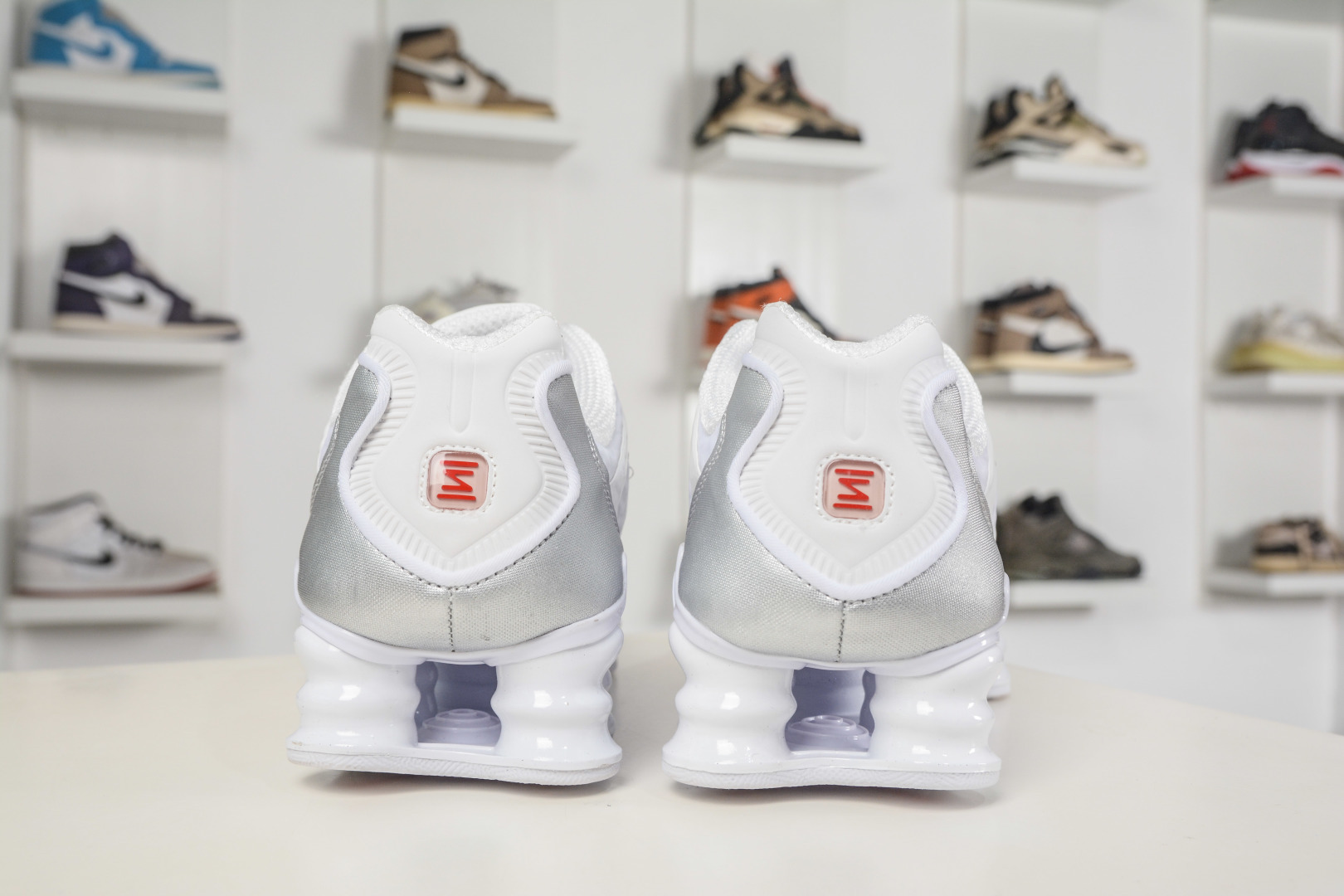 360 GXNK ShTL系列 气柱科技风休闲通勤跑步鞋 AV3595-100-Chinese UA Cheap High Quatity Brand Clothes Bags handbags Sneakers wholesale wholesaler seller from China Factory suppliers Fashion Clothing Shoes best Quality Beautiful Price 360 GXNK ShTL系列 气柱科技风休闲通勤跑步鞋 AV3595-100