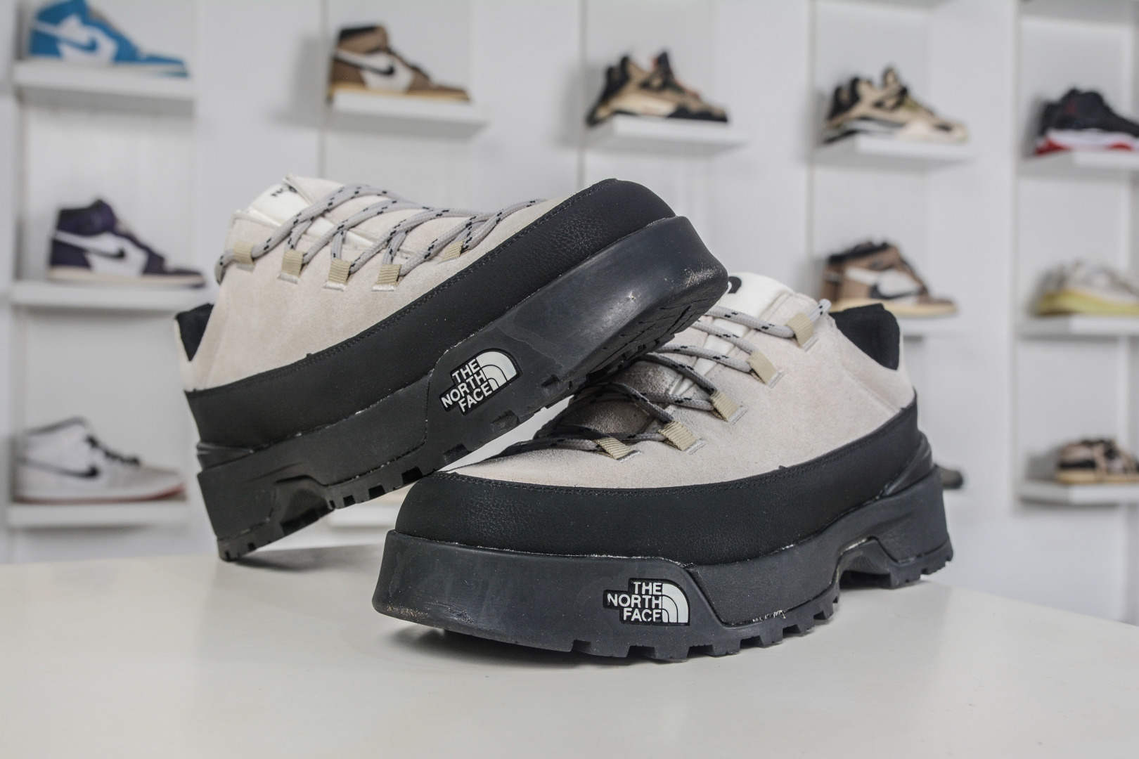 北面THE M THERMOBALL TRACTION MULE V 舒适户外运动越野登山鞋 NF0A8AD94QI A096 北面THE M THERMOBALL TRACTION MULE V 舒适户外运动越野登山鞋 NF0A8AD94QI A096