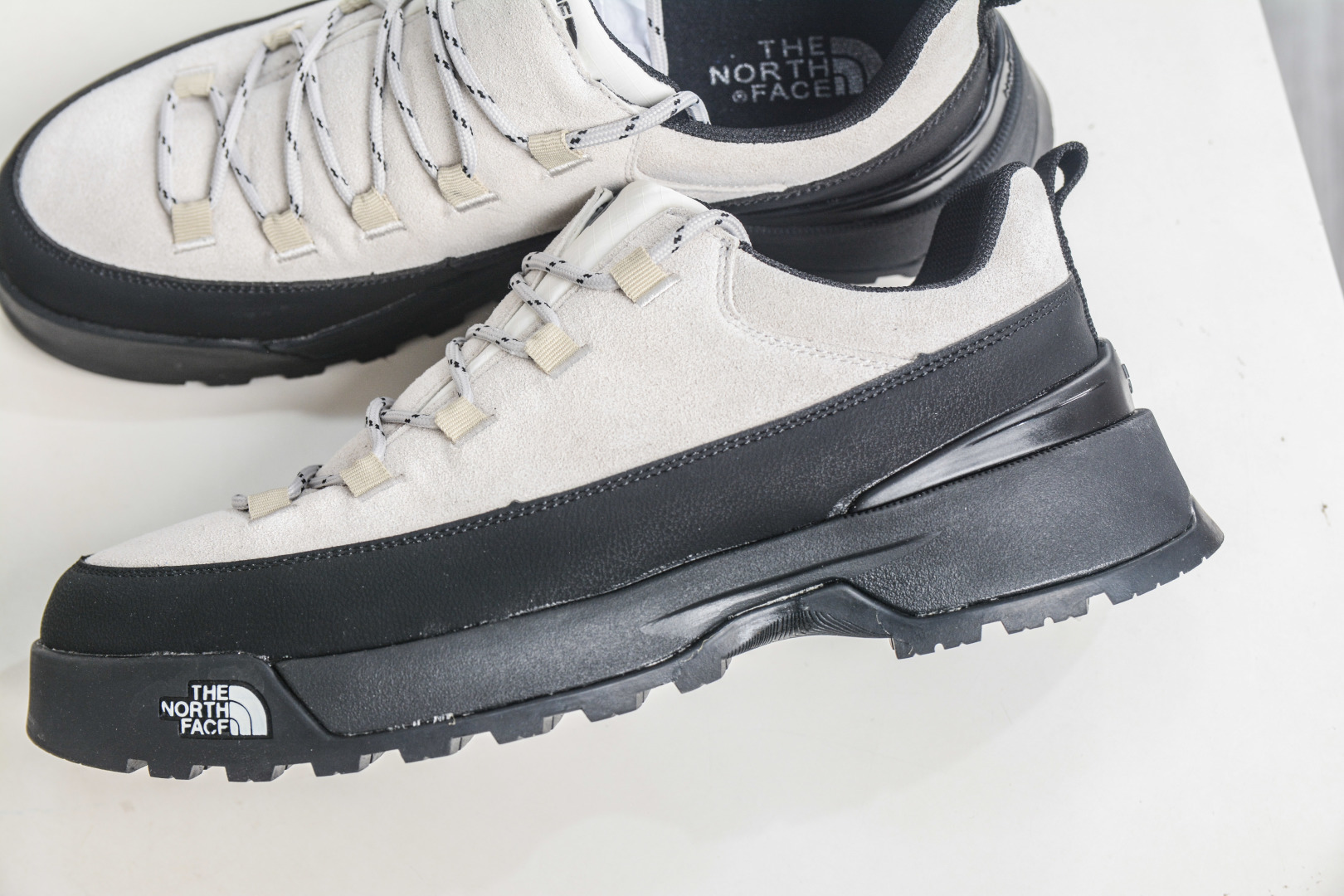 北面THE M THERMOBALL TRACTION MULE V 舒适户外运动越野登山鞋 NF0A8AD94QI A096 北面THE M THERMOBALL TRACTION MULE V 舒适户外运动越野登山鞋 NF0A8AD94QI A096