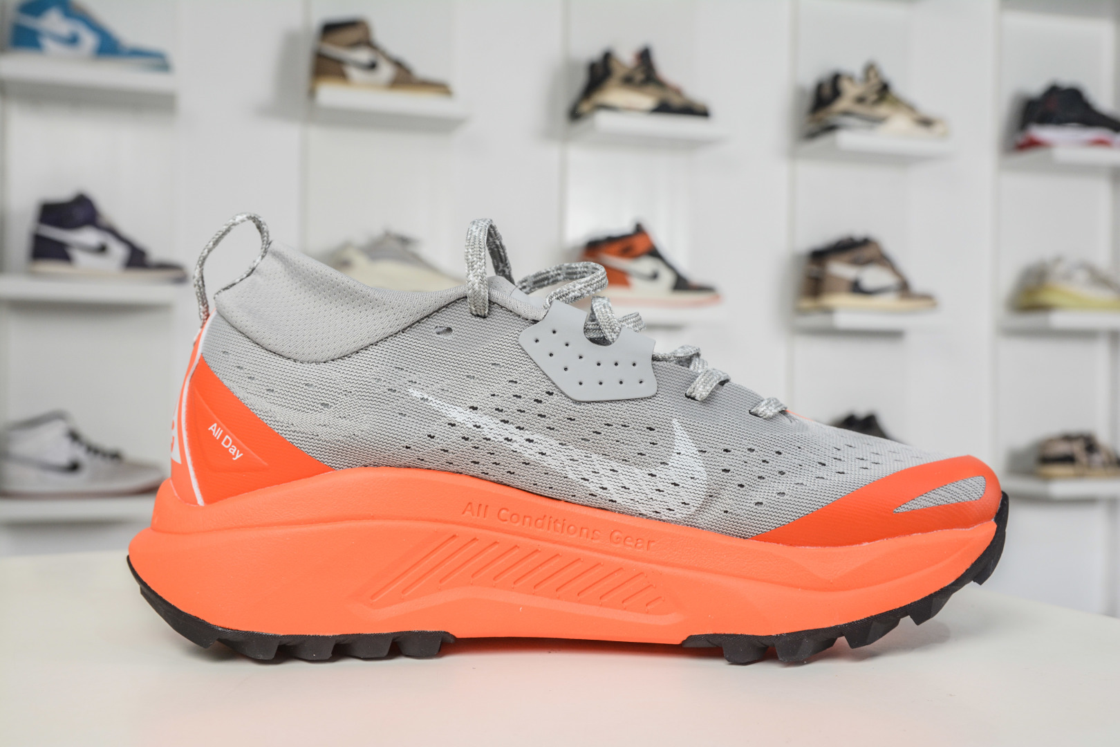 NK ACG ZEGAMA TRAIL 6 网面透气跑步鞋 HV8113-100 NK ACG ZEGAMA TRAIL 6 网面透气跑步鞋 HV8113-100