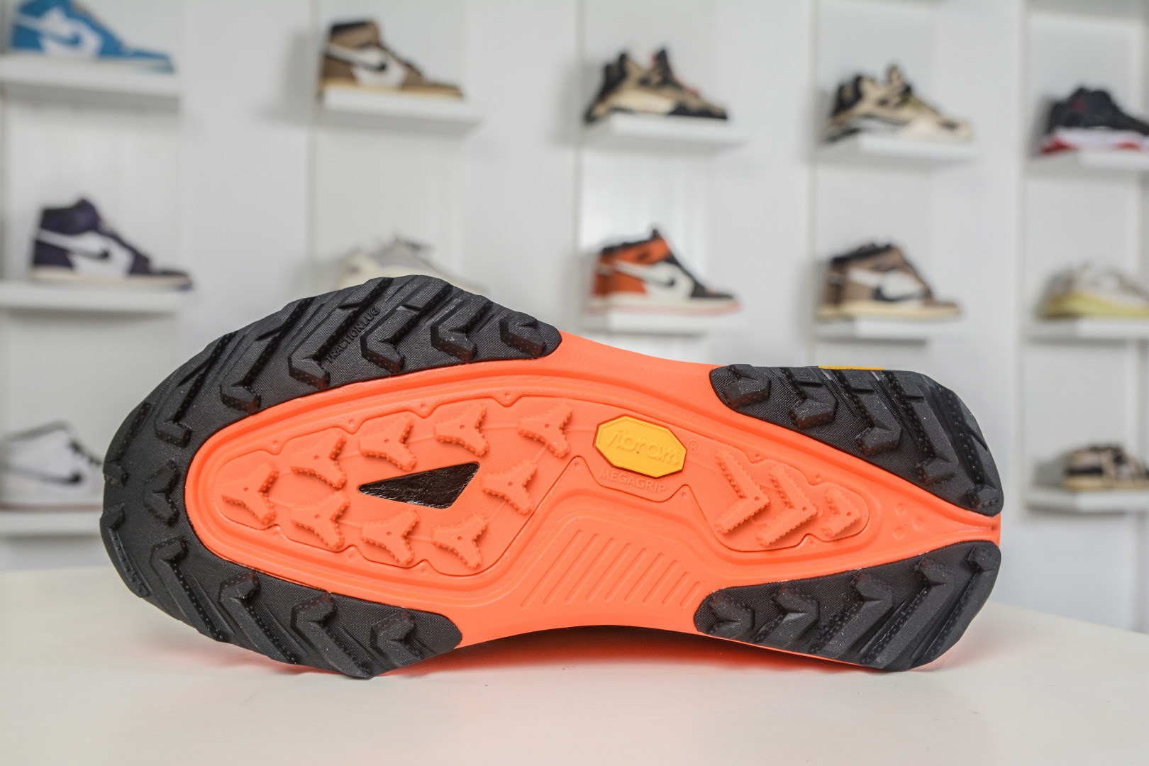 NK ACG ZEGAMA TRAIL 6 网面透气跑步鞋 HV8113-100 NK ACG ZEGAMA TRAIL 6 网面透气跑步鞋 HV8113-100
