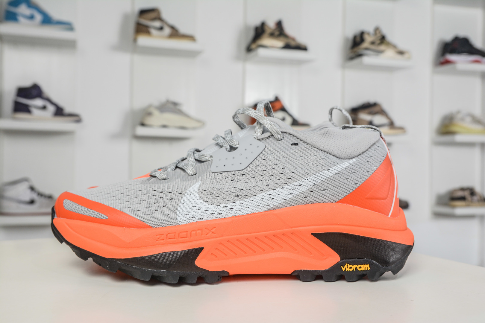 NK ACG ZEGAMA TRAIL 6 网面透气跑步鞋 HV8113-100 NK ACG ZEGAMA TRAIL 6 网面透气跑步鞋 HV8113-100