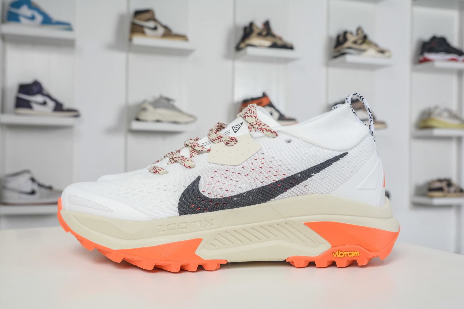 NK ACG ZEGAMA TRAIL 6 网面透气跑步鞋 HV8113-005 NK ACG ZEGAMA TRAIL 6 网面透气跑步鞋 HV8113-005