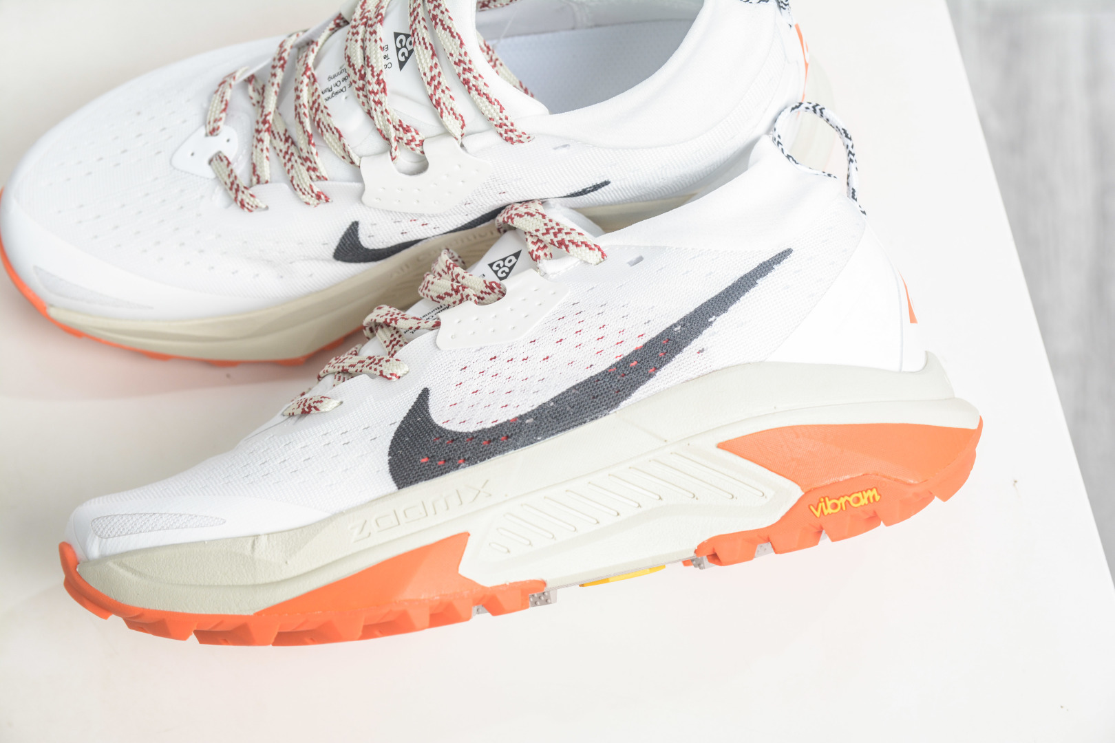 NK ACG ZEGAMA TRAIL 6 网面透气跑步鞋 HV8113-005 NK ACG ZEGAMA TRAIL 6 网面透气跑步鞋 HV8113-005
